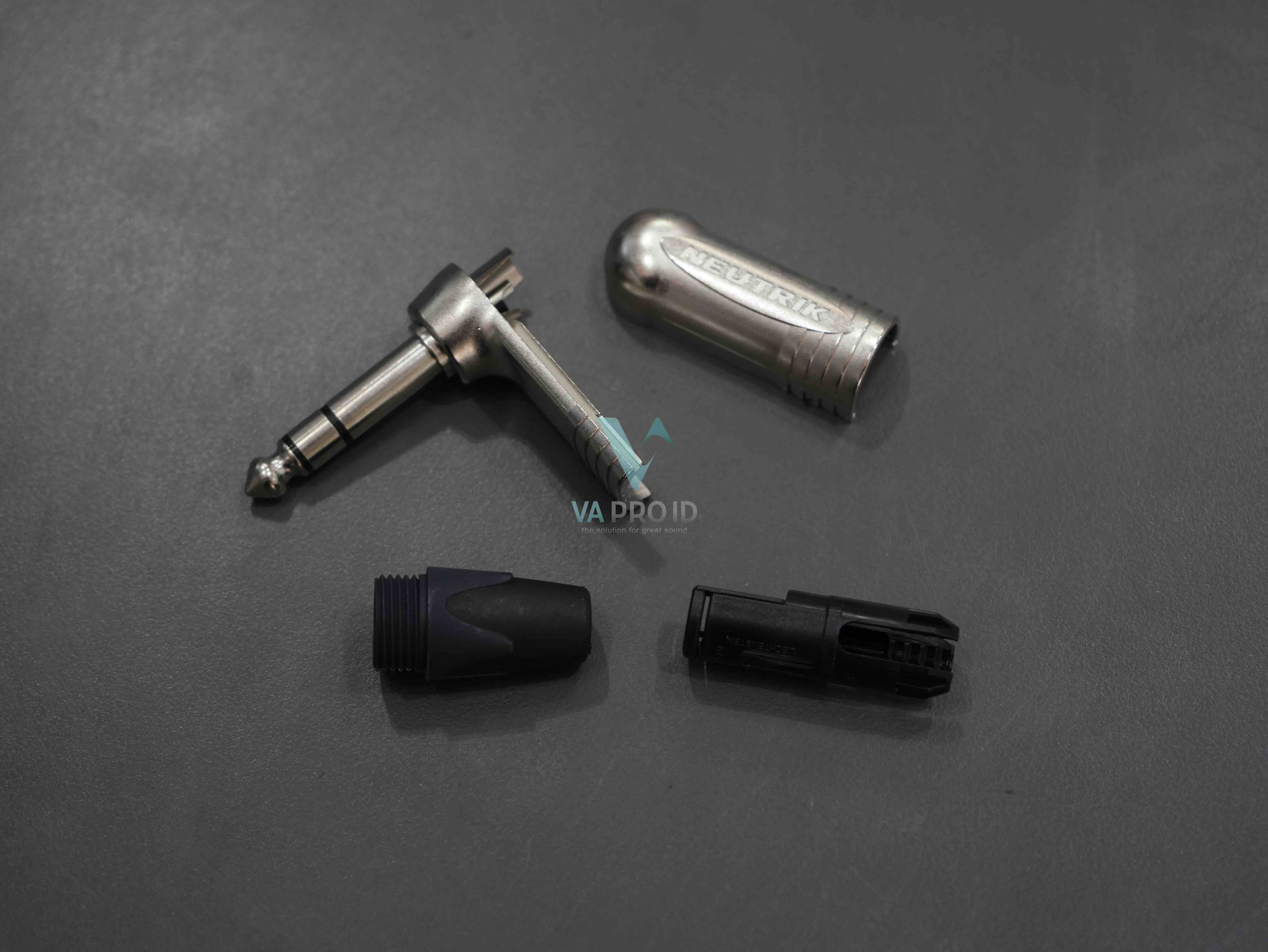 Konektor TRS Neutrik np3rx