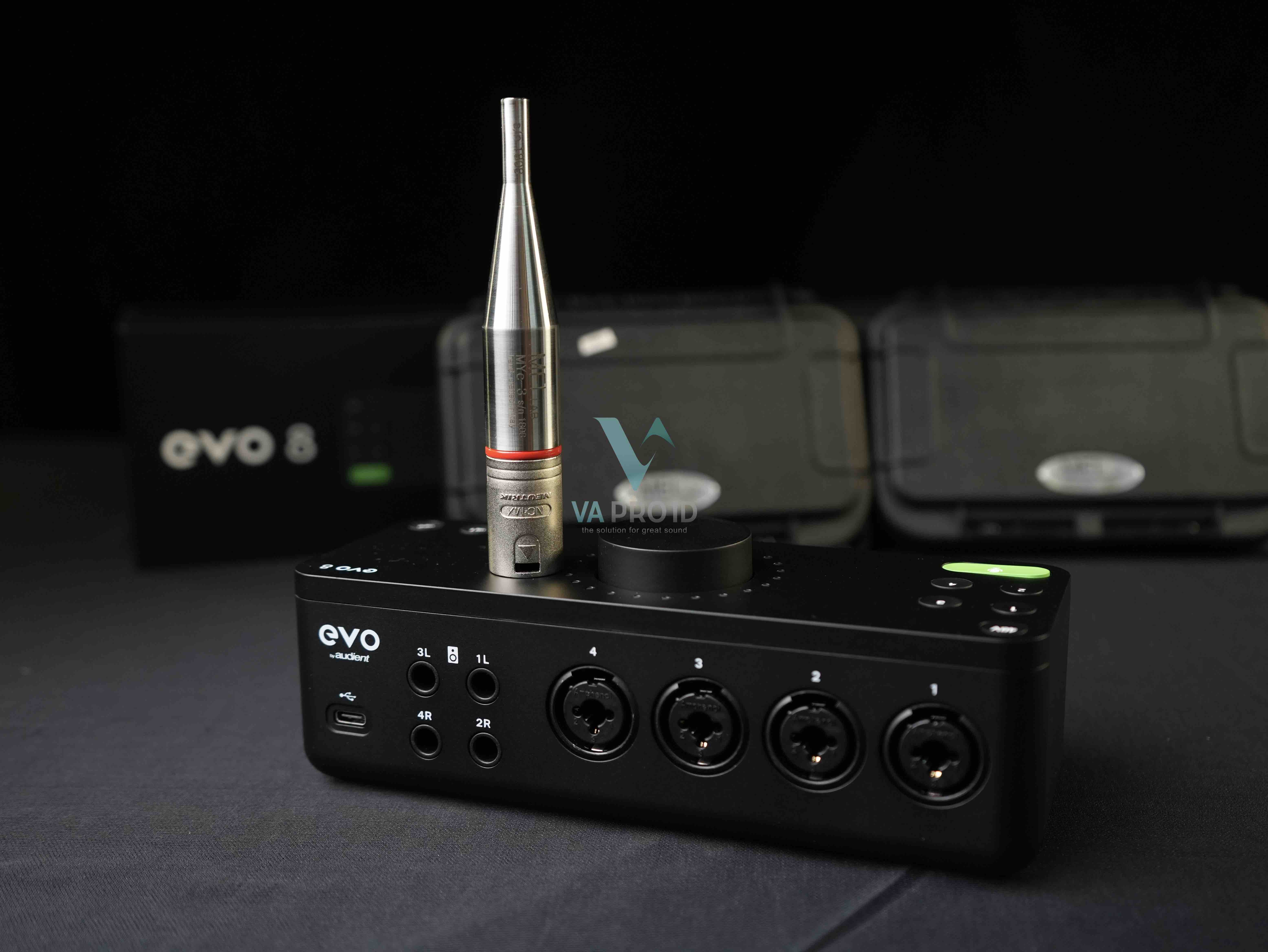 RTA Measurement audient evo8 mic Mellab myc3