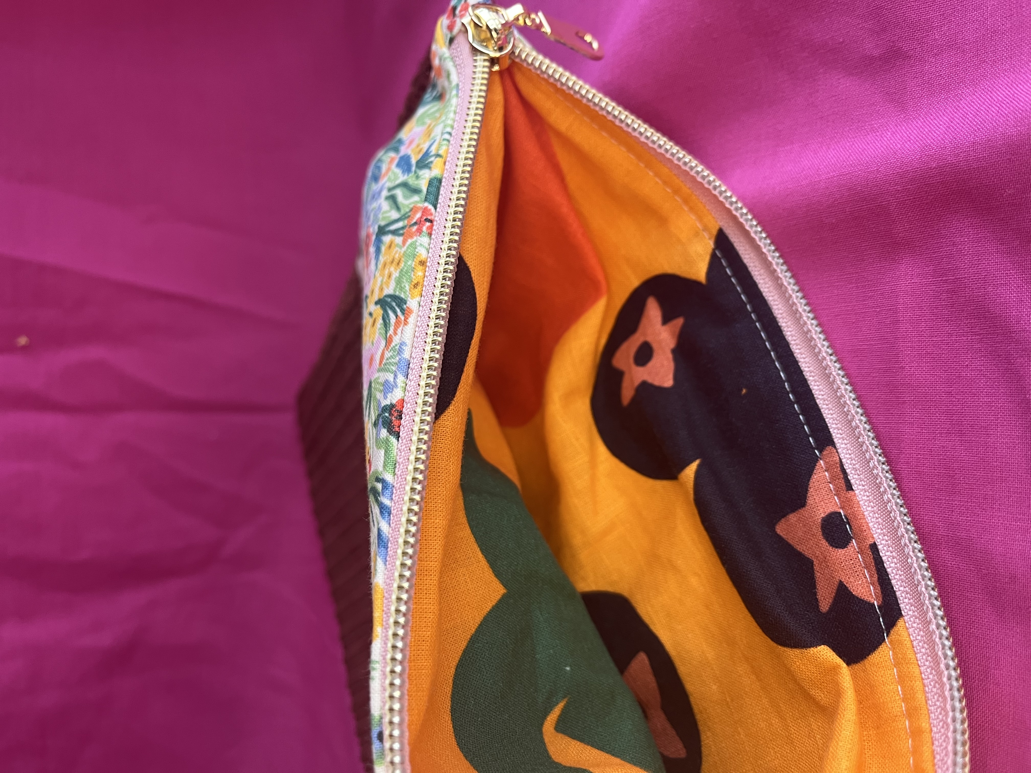 Pochette Porto Vecchio velours & fleurs