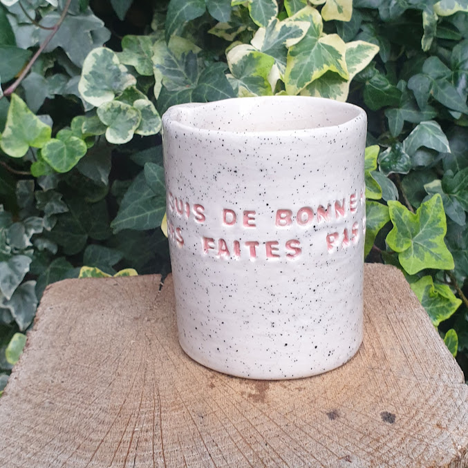 Tasse à message " Je suis de bonne humeur alors faites pas chier ! "