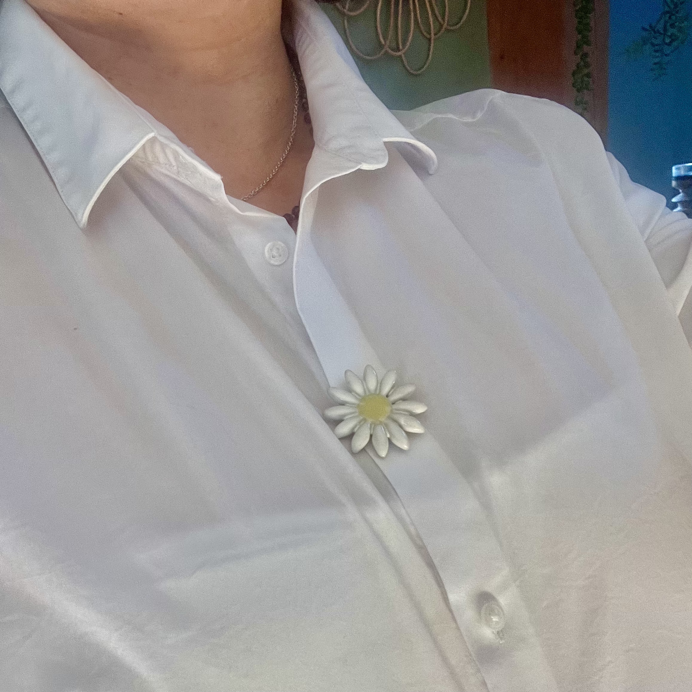 Cache bouton fleur en céramique