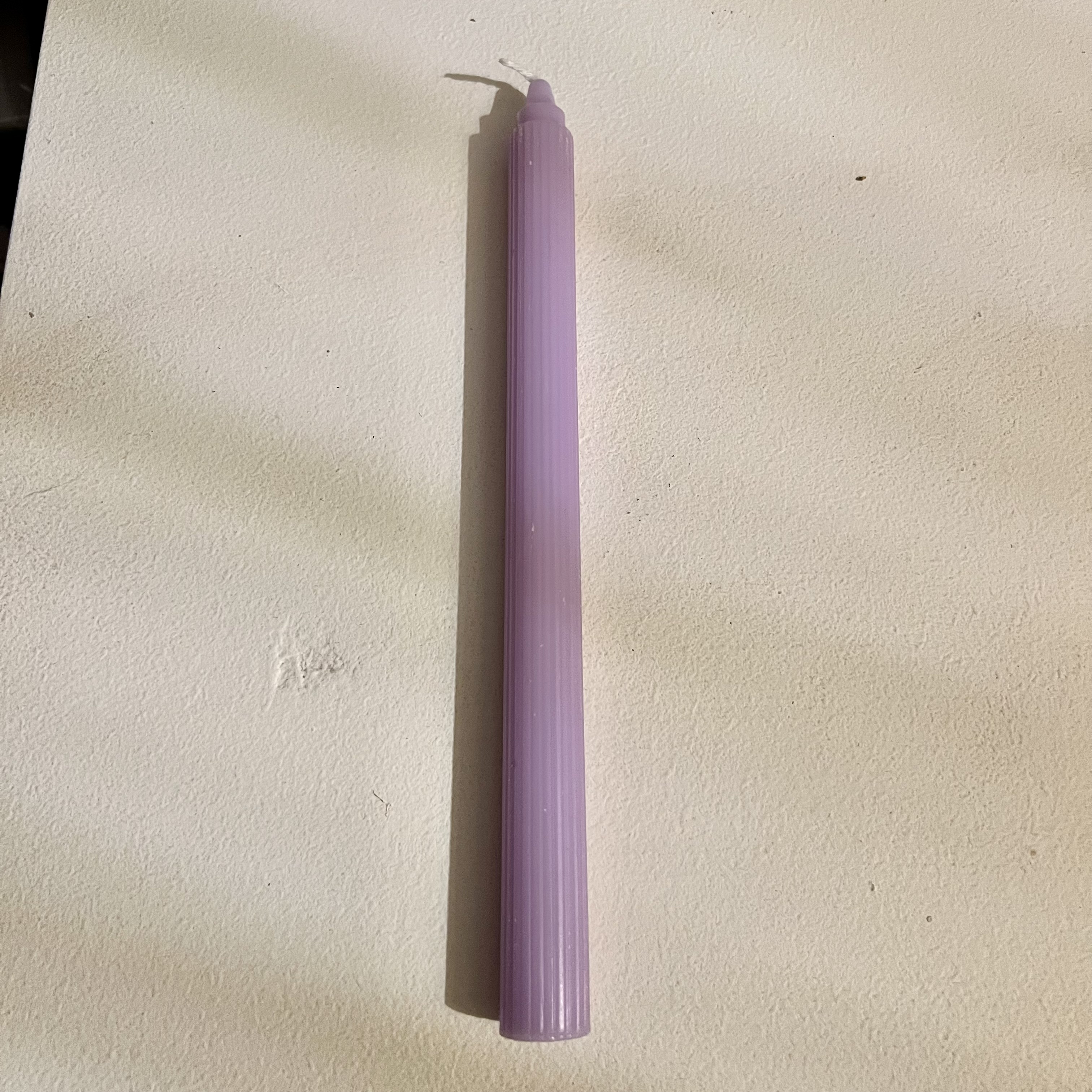 Bougie violette pour TOTEM DE LUMIERE