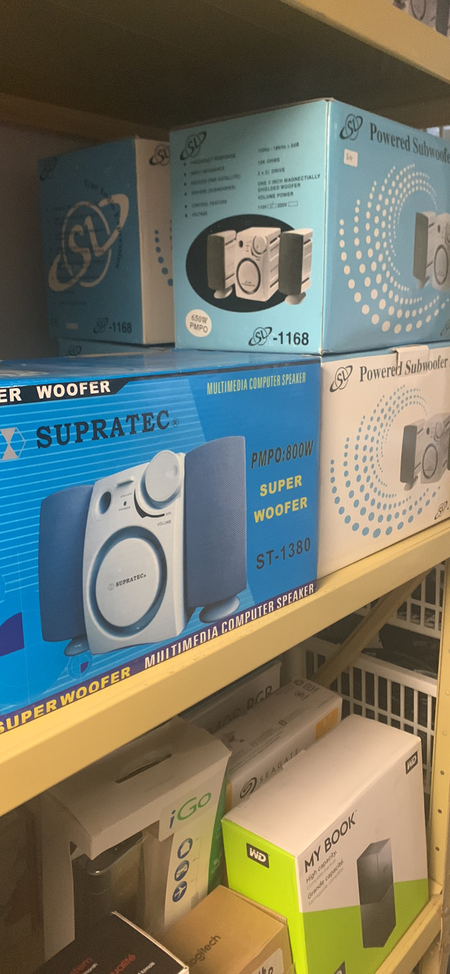 3 Pieces Speaker system w/ mini woofer