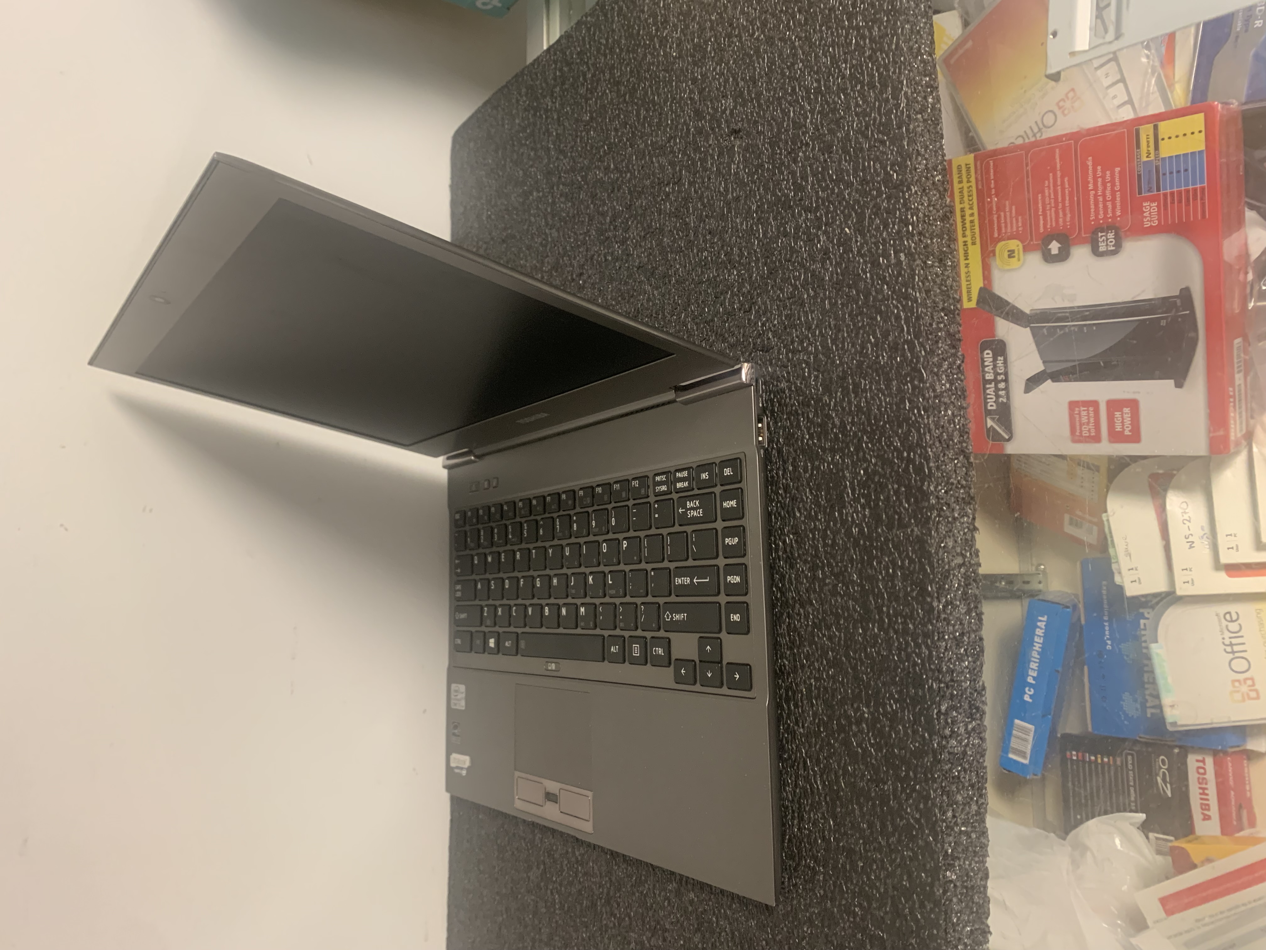 Toshiba Portege Z30-C 13" Screen 6th Gen Core i5, 8 GB, SSD, Windows 10 Pro