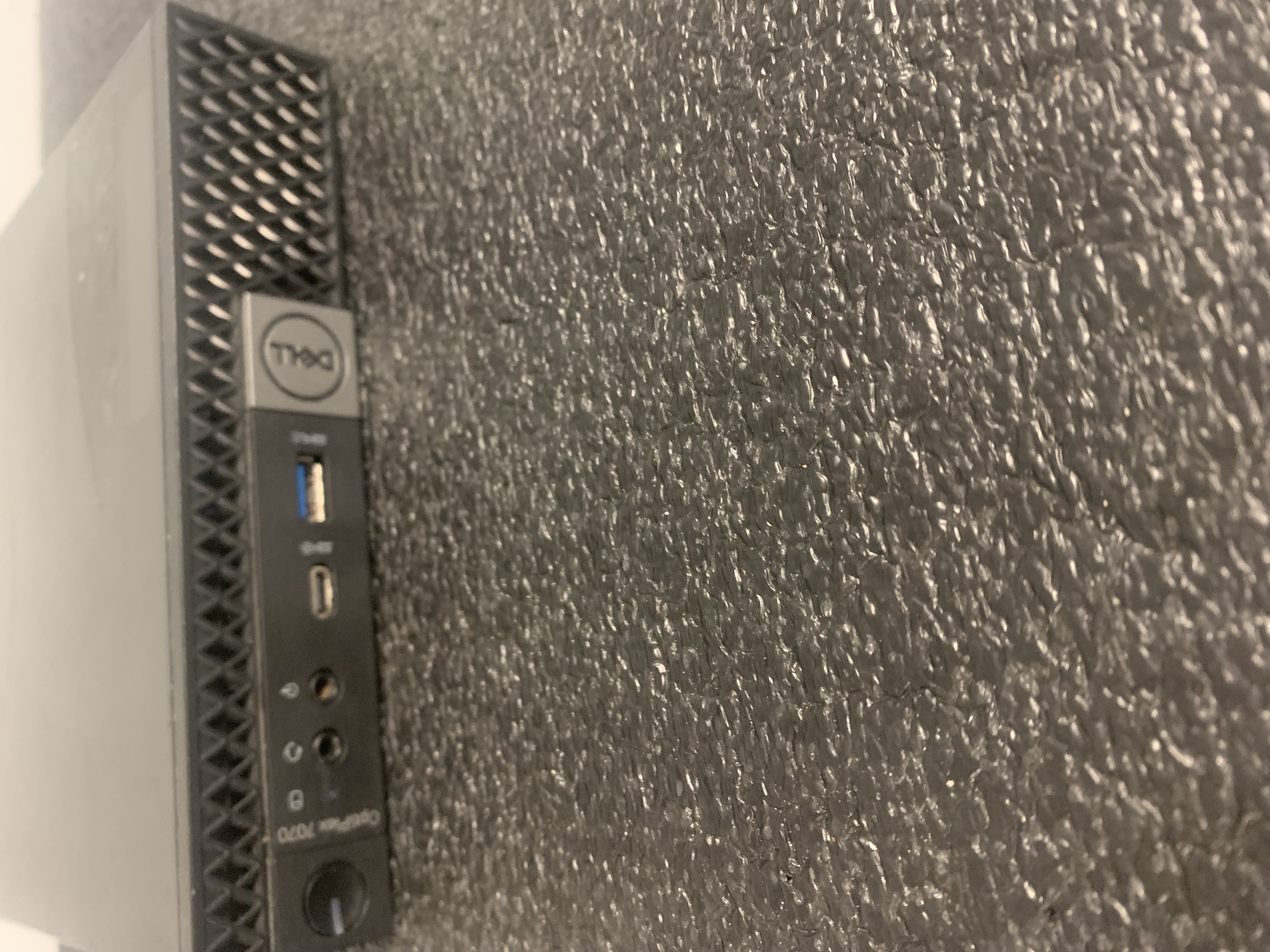 Dell Optiplex 7070 Tiny w/ Core i5-9500 9th gen 2.2 GHz CPU, 500 GB, 8 GB, Windows 11 Pro