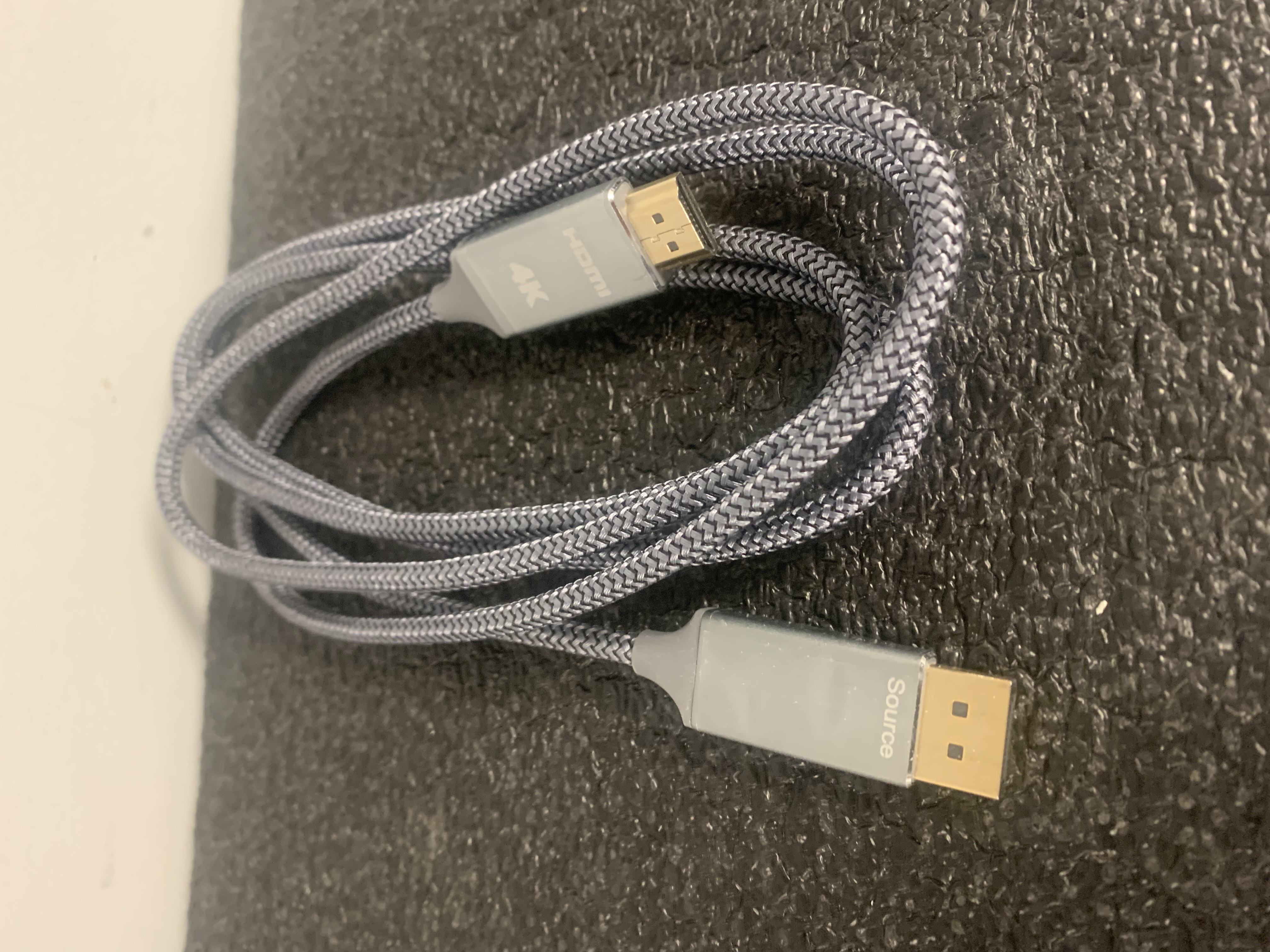 Display Port to HDMI Cable 4K