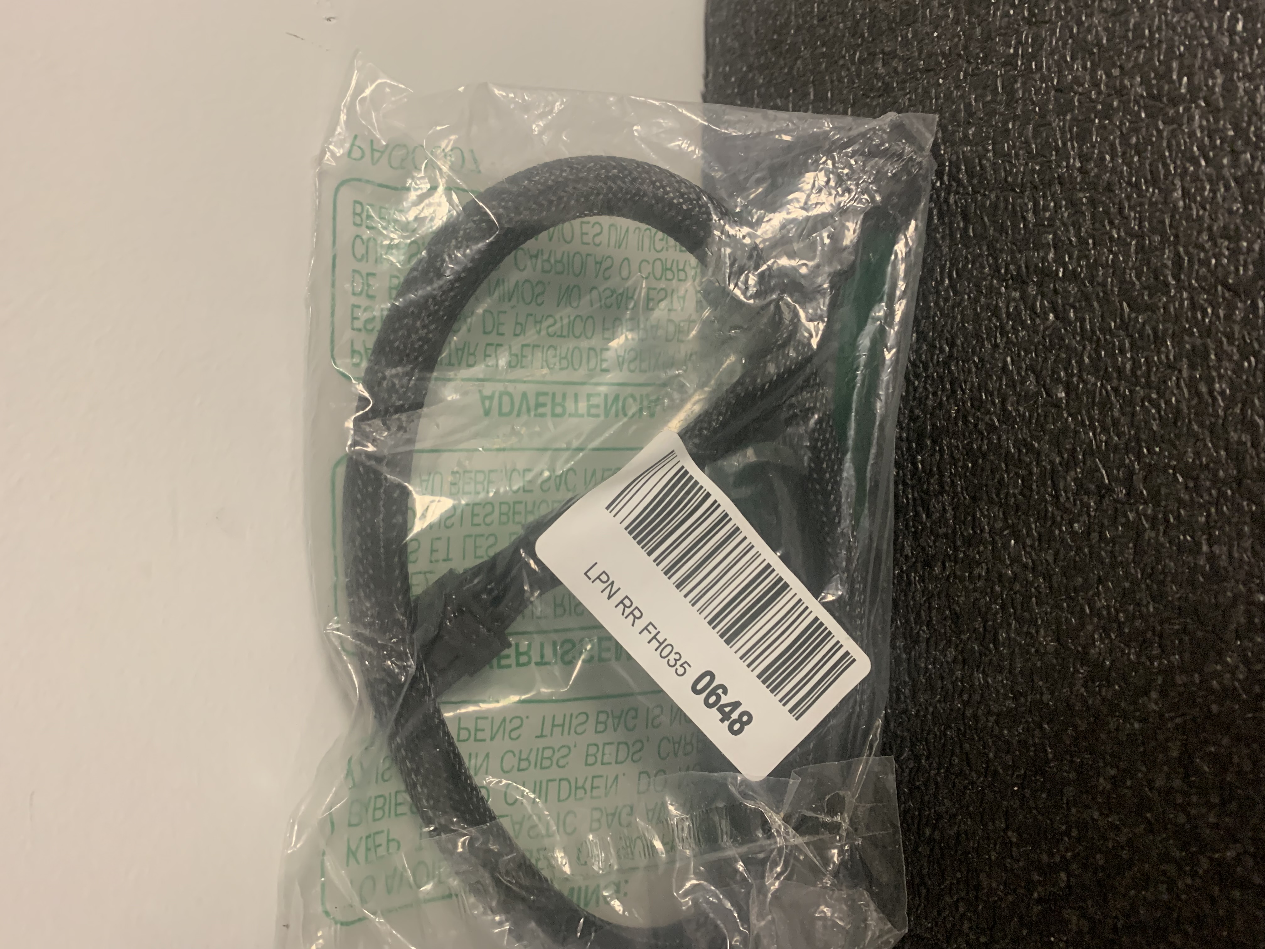 8 Pin to Dual 8 Pin Shielded PCIE Splitter 