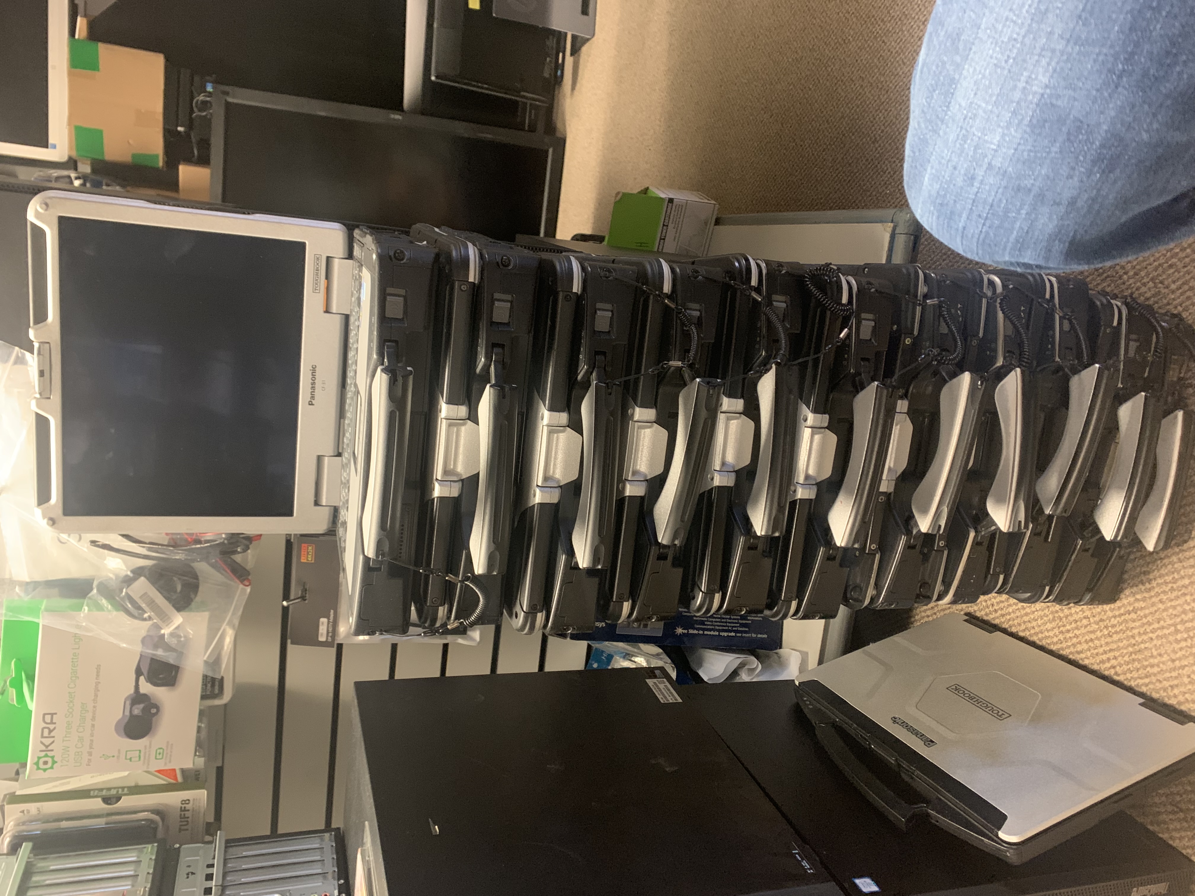 Panasonic CF-31 Mk1 Toughbook with 13.1" Touch Screen/ 8 GB Ram/ 320 GB SATA/ WiFi/ BT.... 