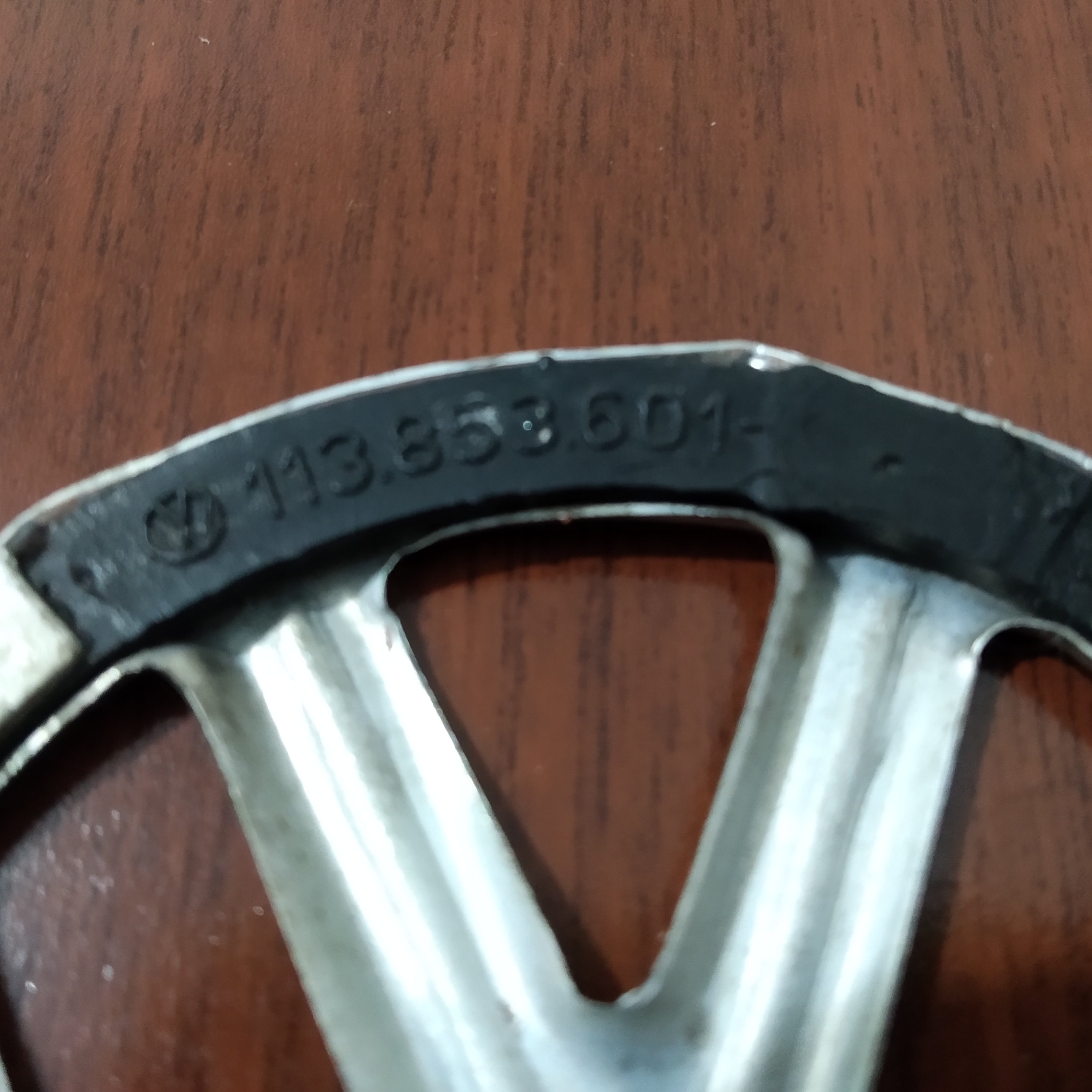 Emblema Volkswagen Capo Fusca 1500 1971