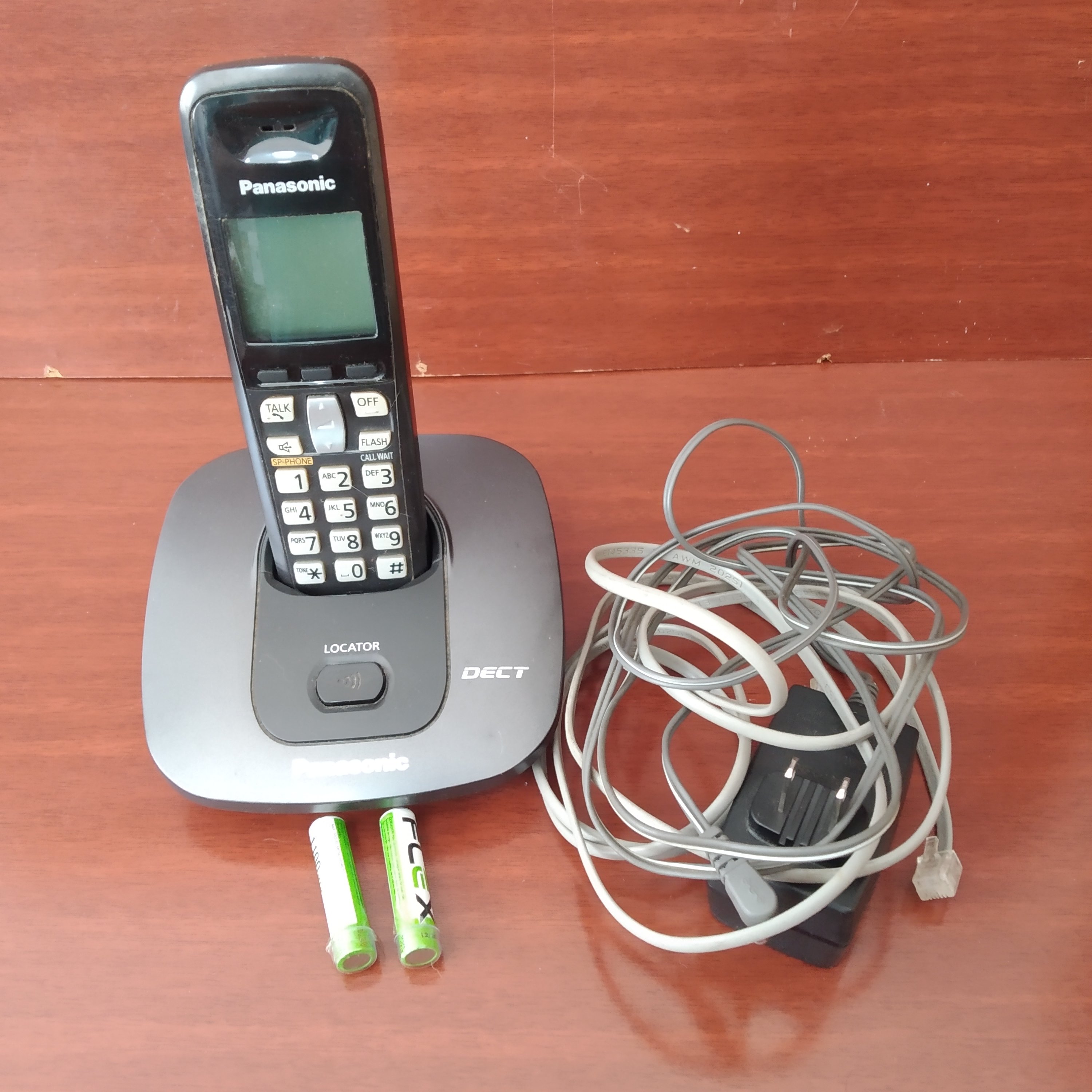 Telefone sem fio Panasonic mod. KX-TG6411LA