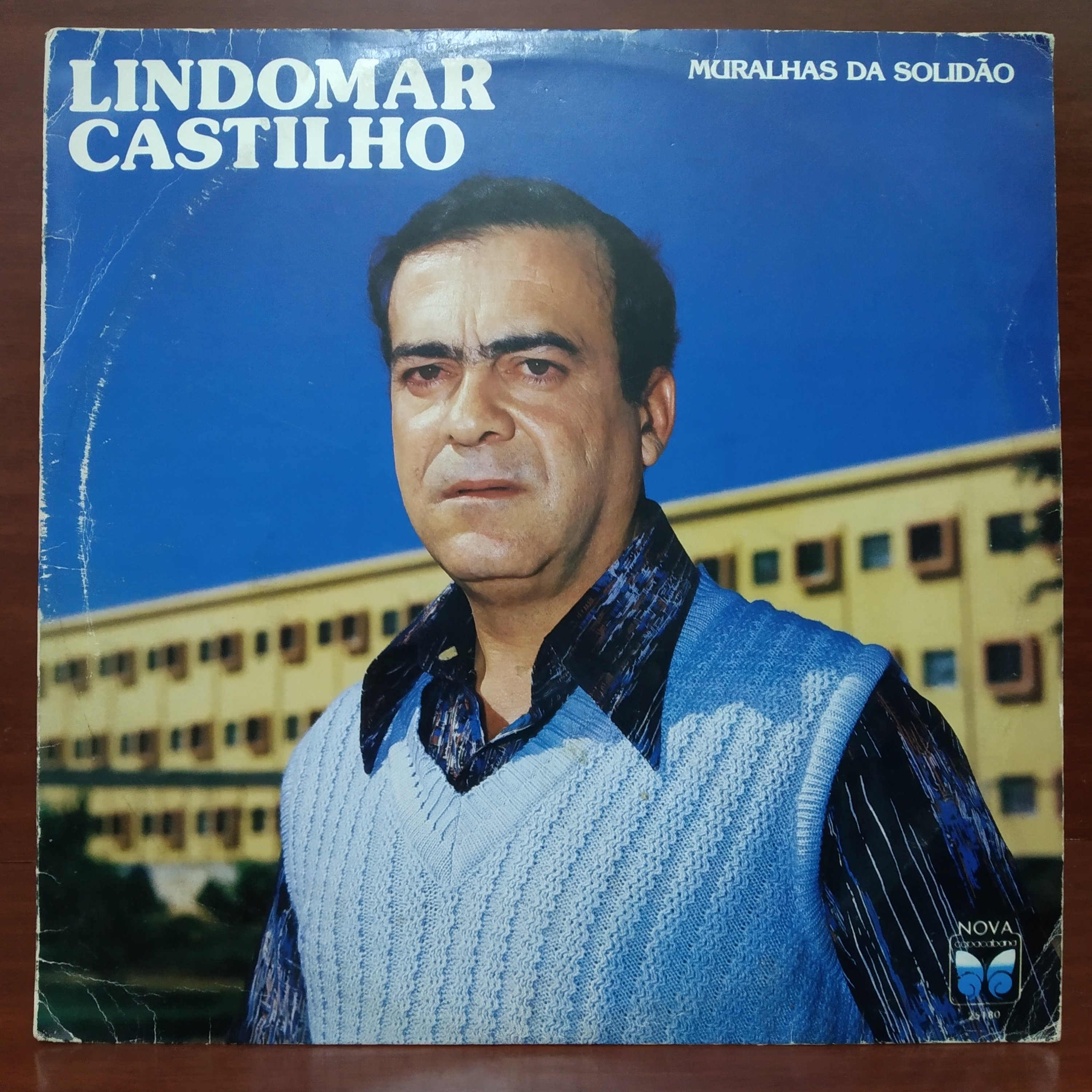 Lindomar Castilho - Muralhas da Solidão