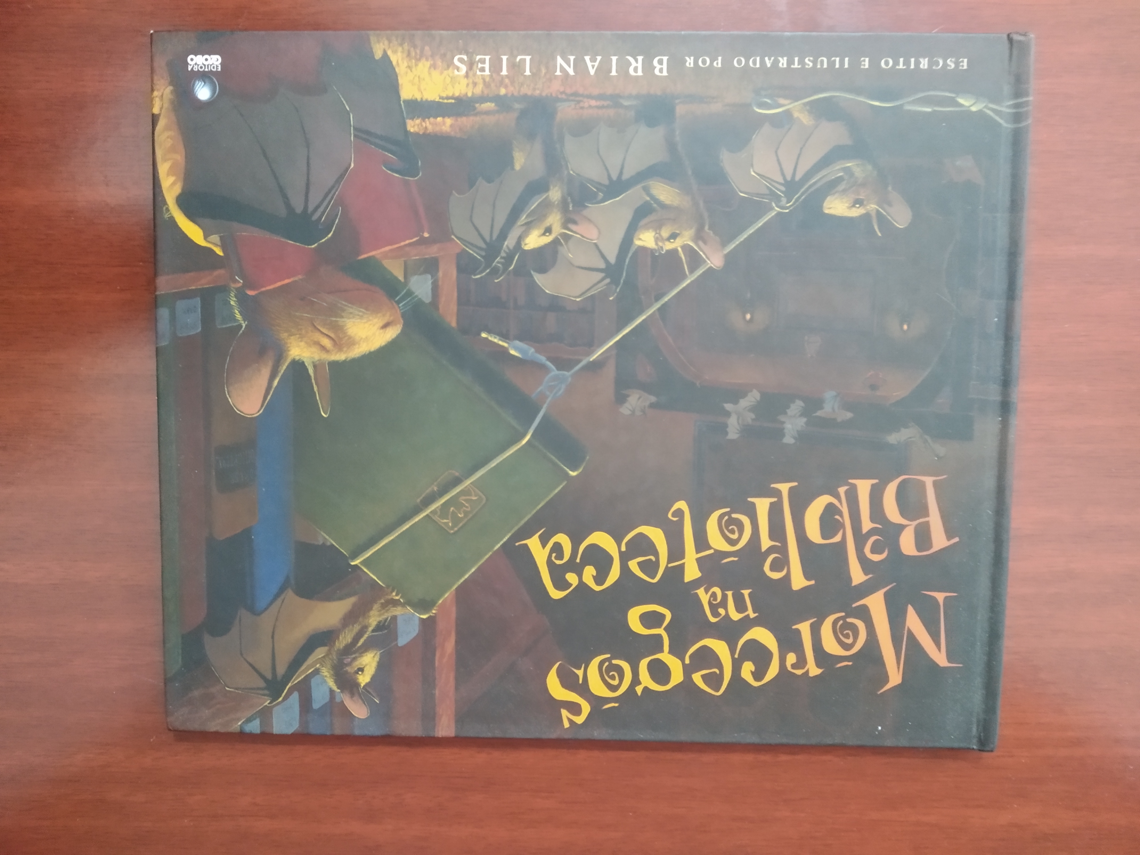 Morcegos na Biblioteca