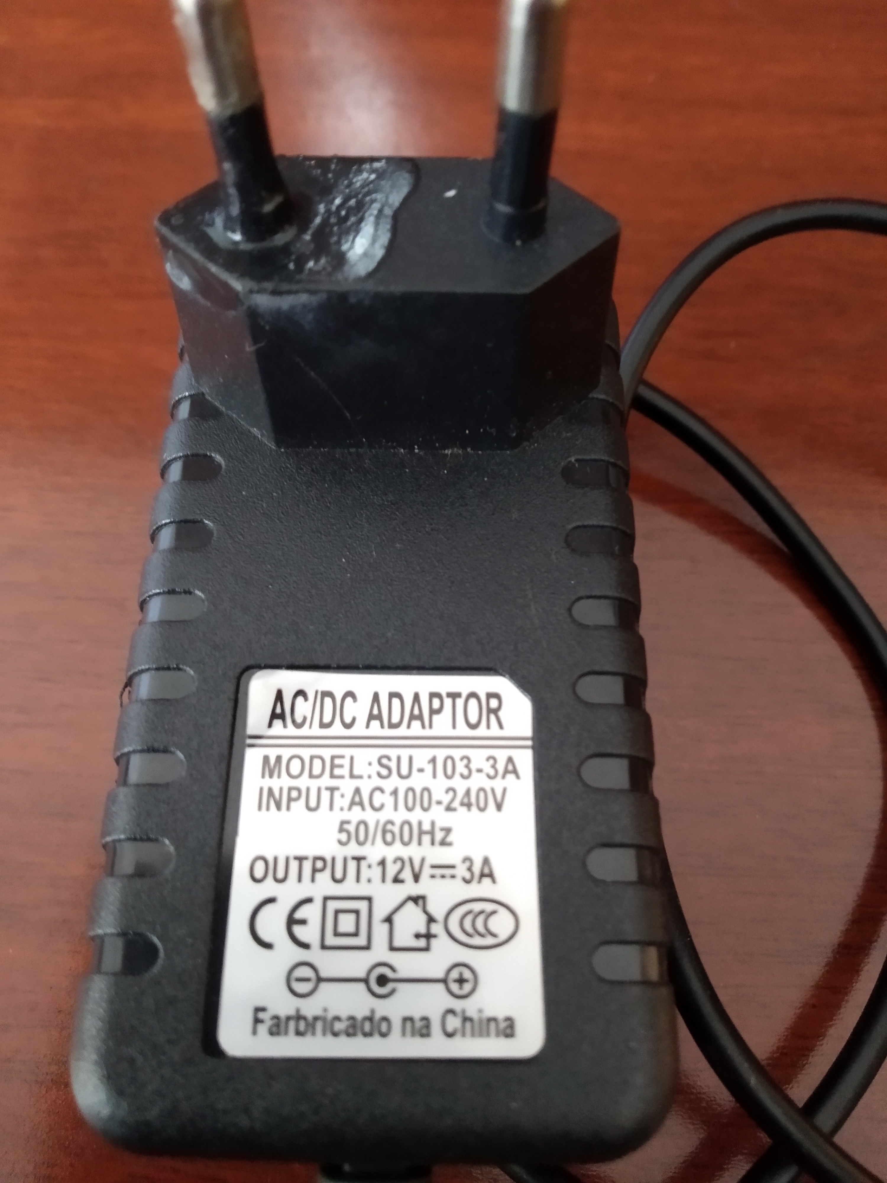 Fonte de alimentação 12V 3A