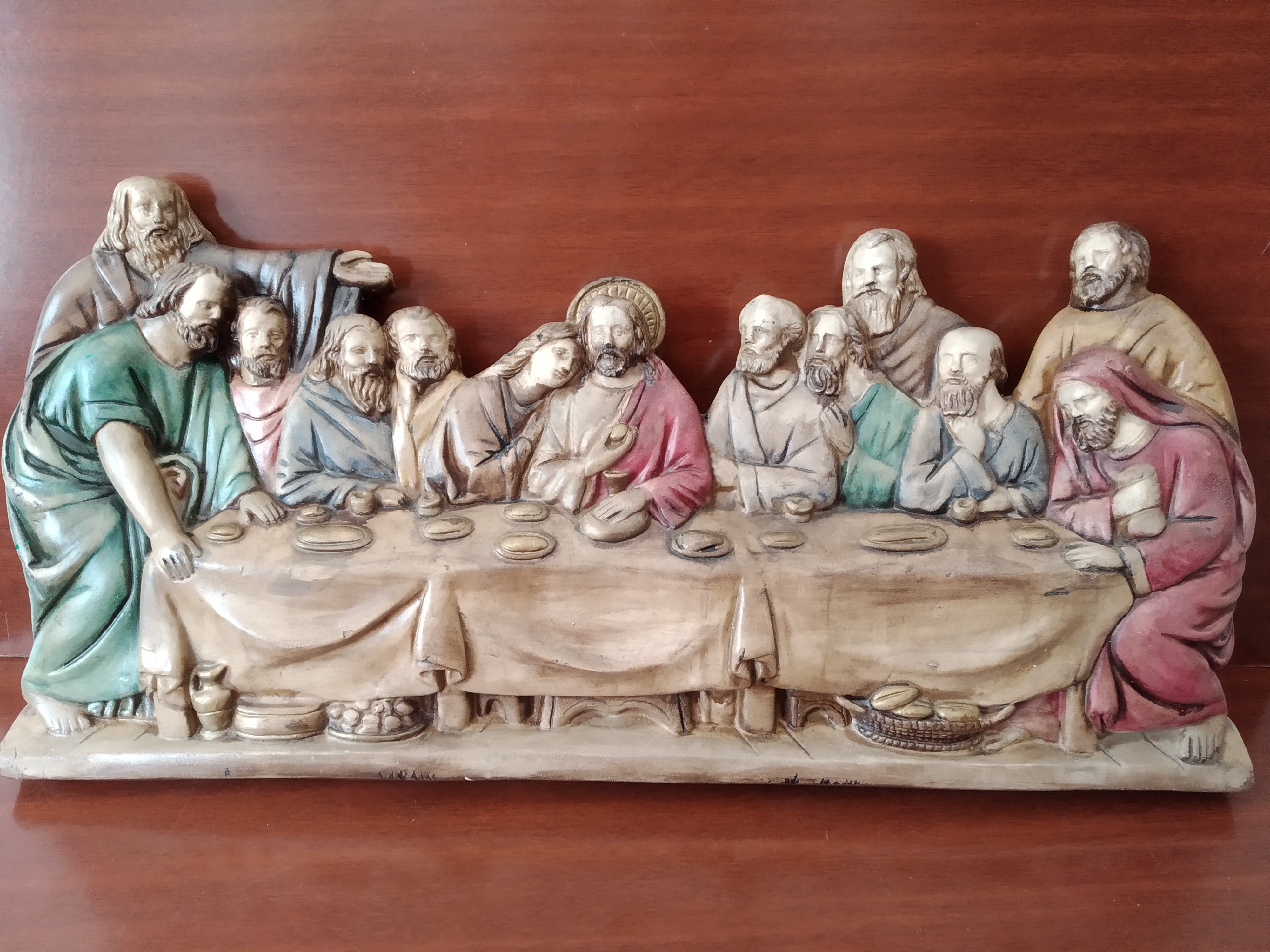 Escultura da Santa Ceia em gesso