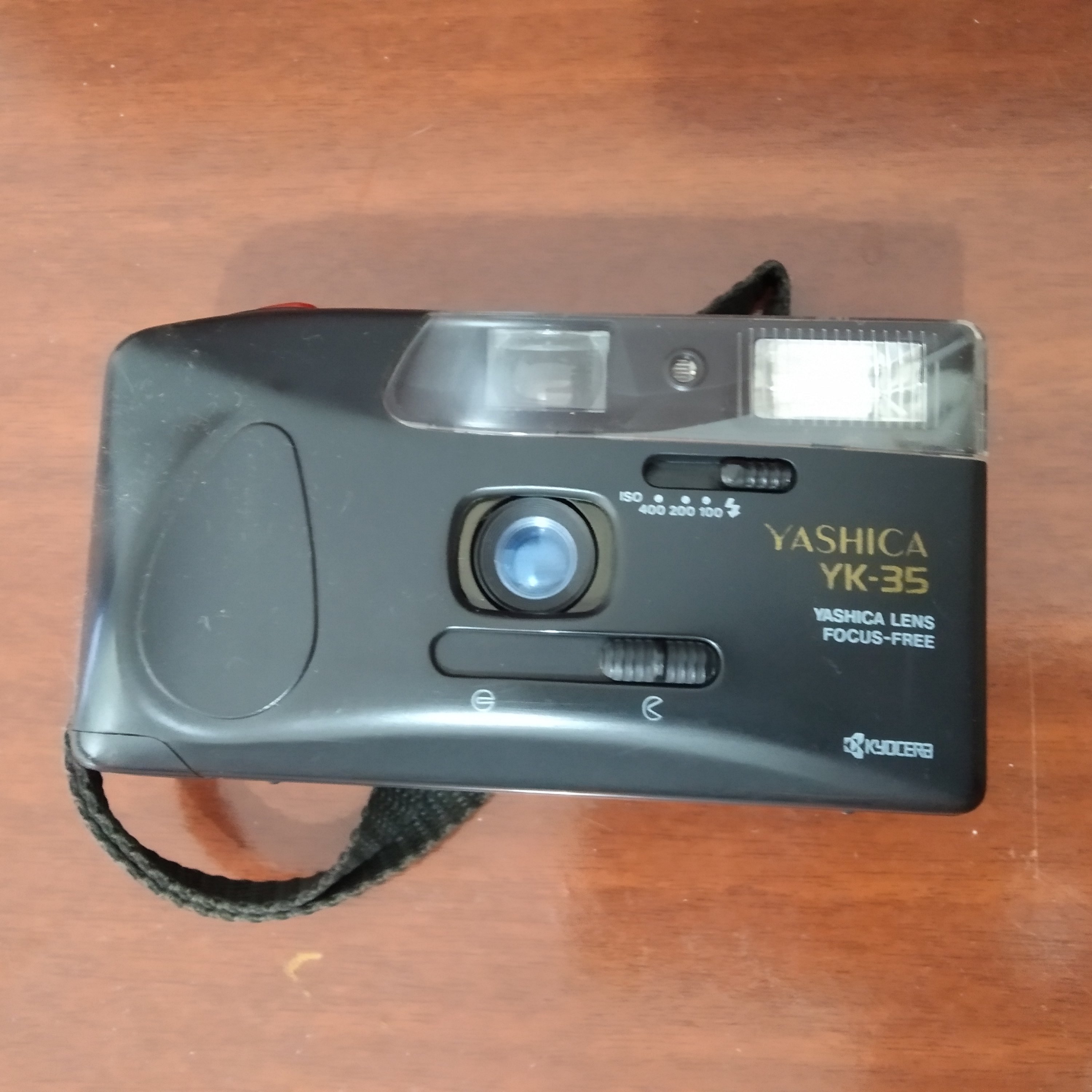 Câmera Fotográfica Analógica Antiga Yashica Yk-35