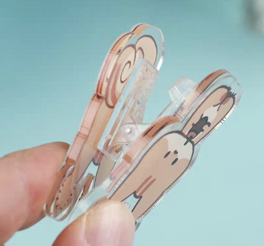 Acrylic Clip