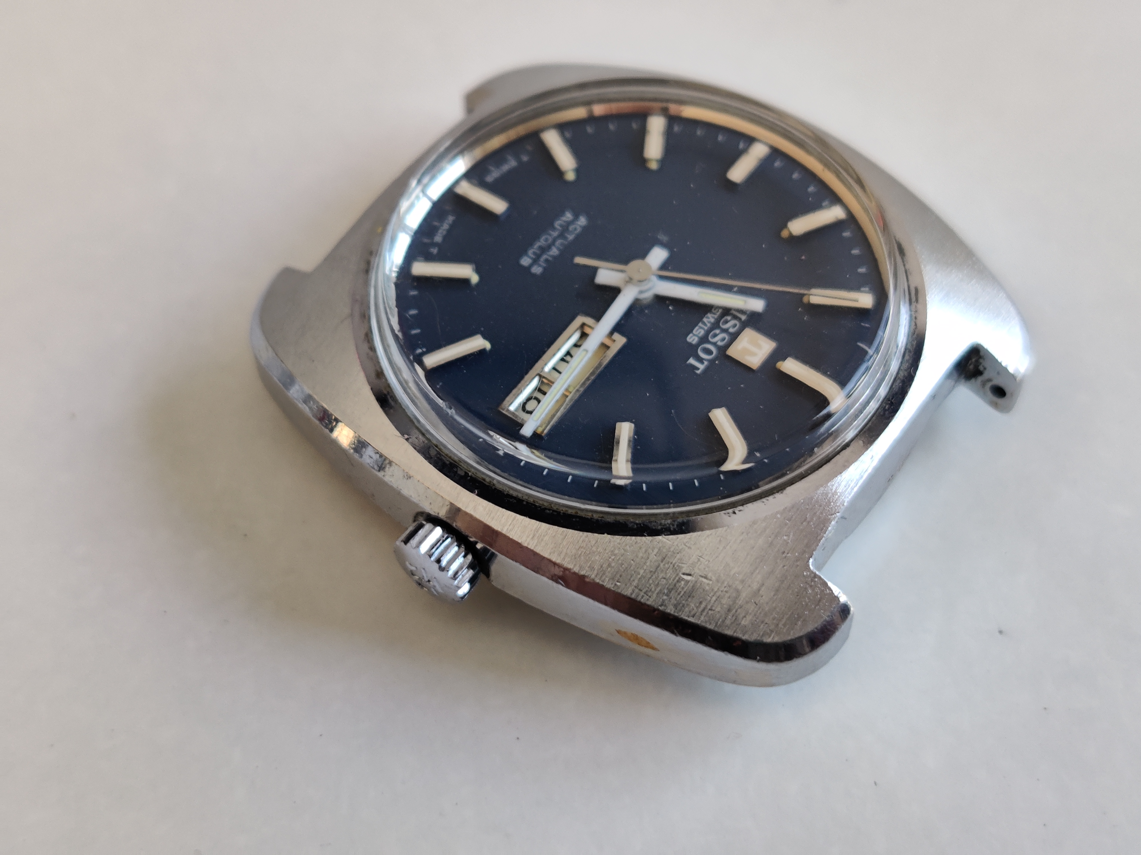 Vintage 1970’s Tissot Actualis Autolub day/date Swiss Watch
