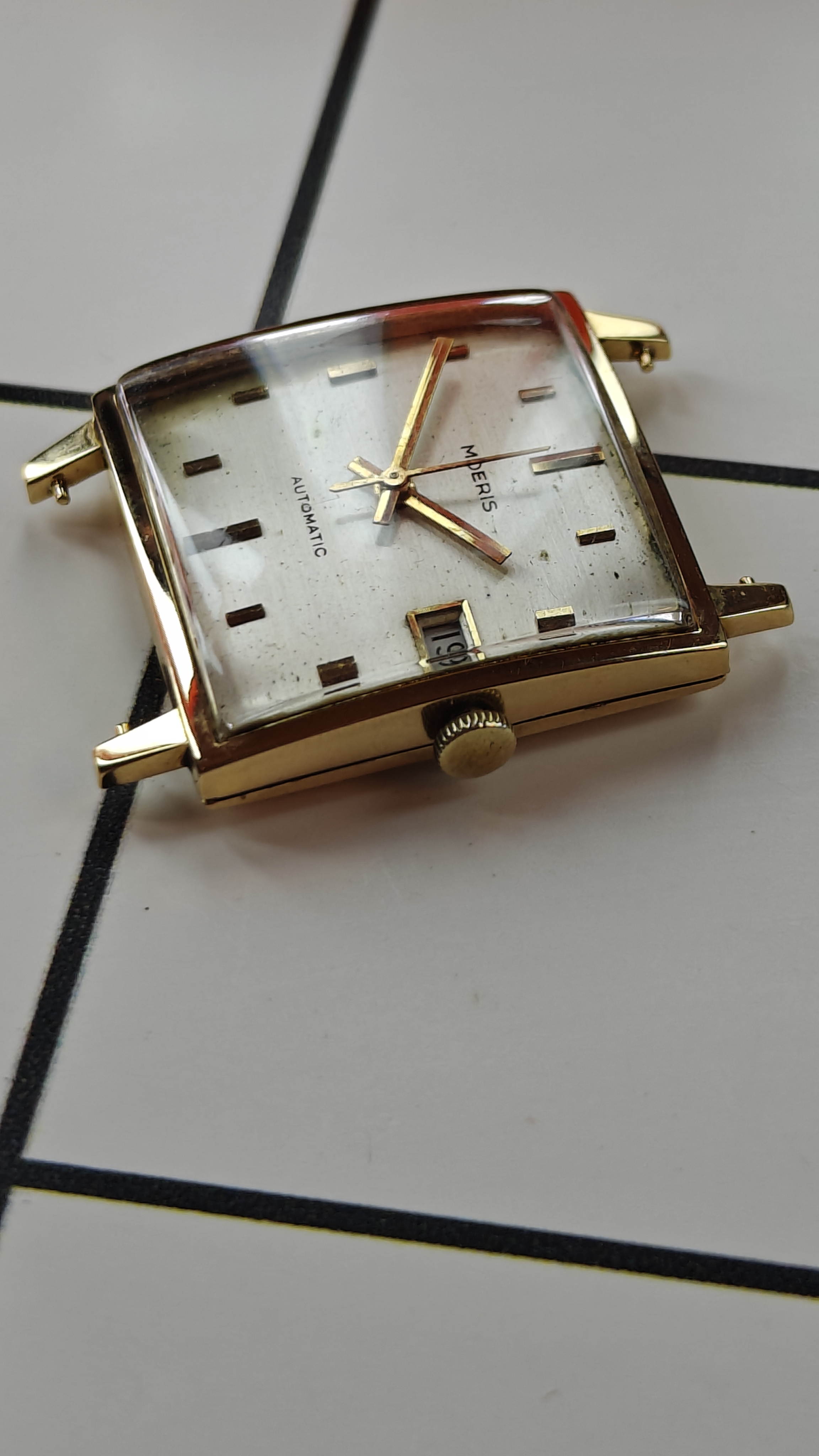Vintage 1950's Moeris 18k Gold Automatic Swiss Watch
