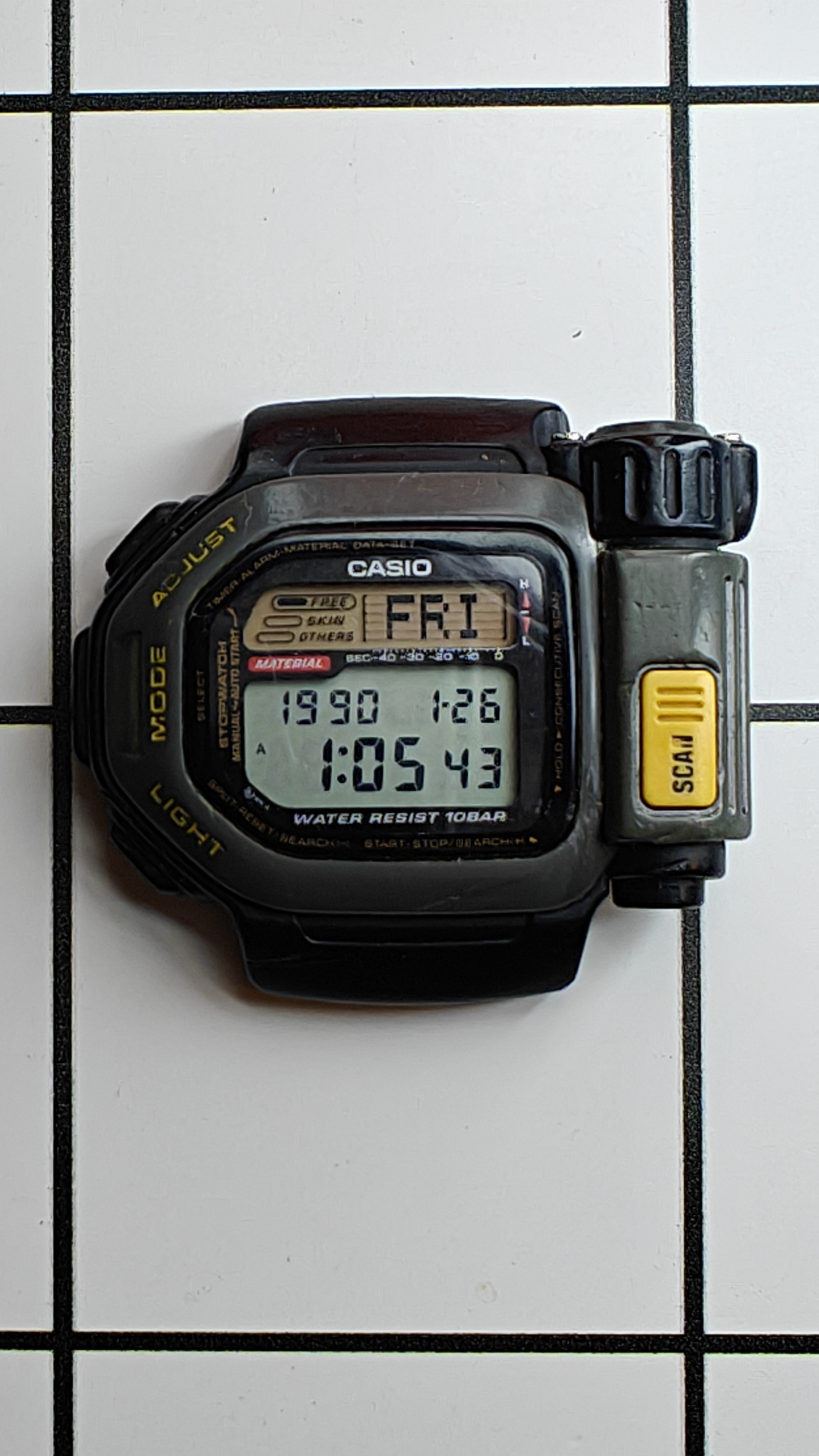 Vintage CASIO TSR-100 Thermo Scanner digital watch