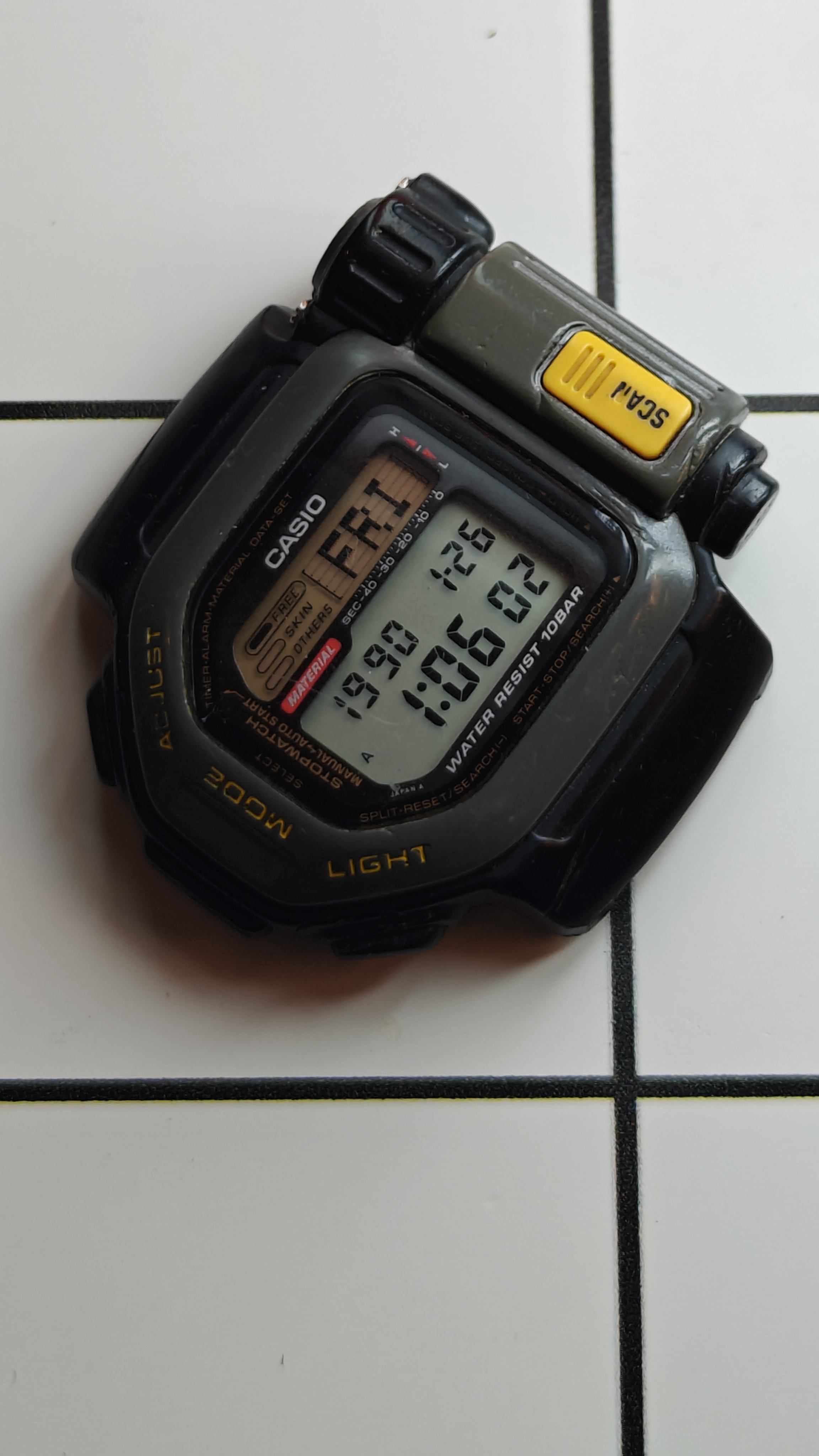 Vintage CASIO TSR-100 Thermo Scanner digital watch 