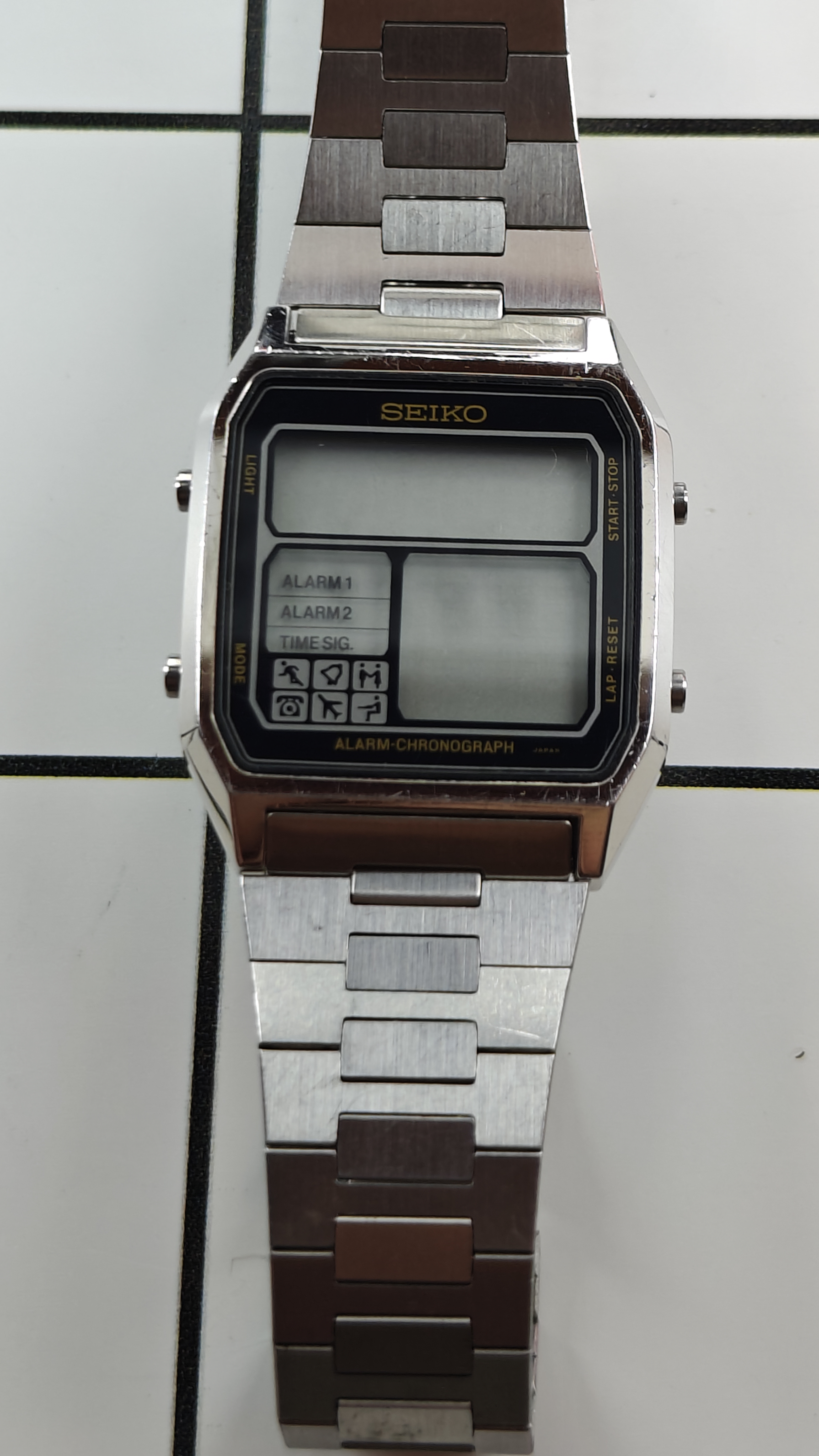 Vintage Seiko Running Man D138-4009 Watch from the 1970s (Parts)