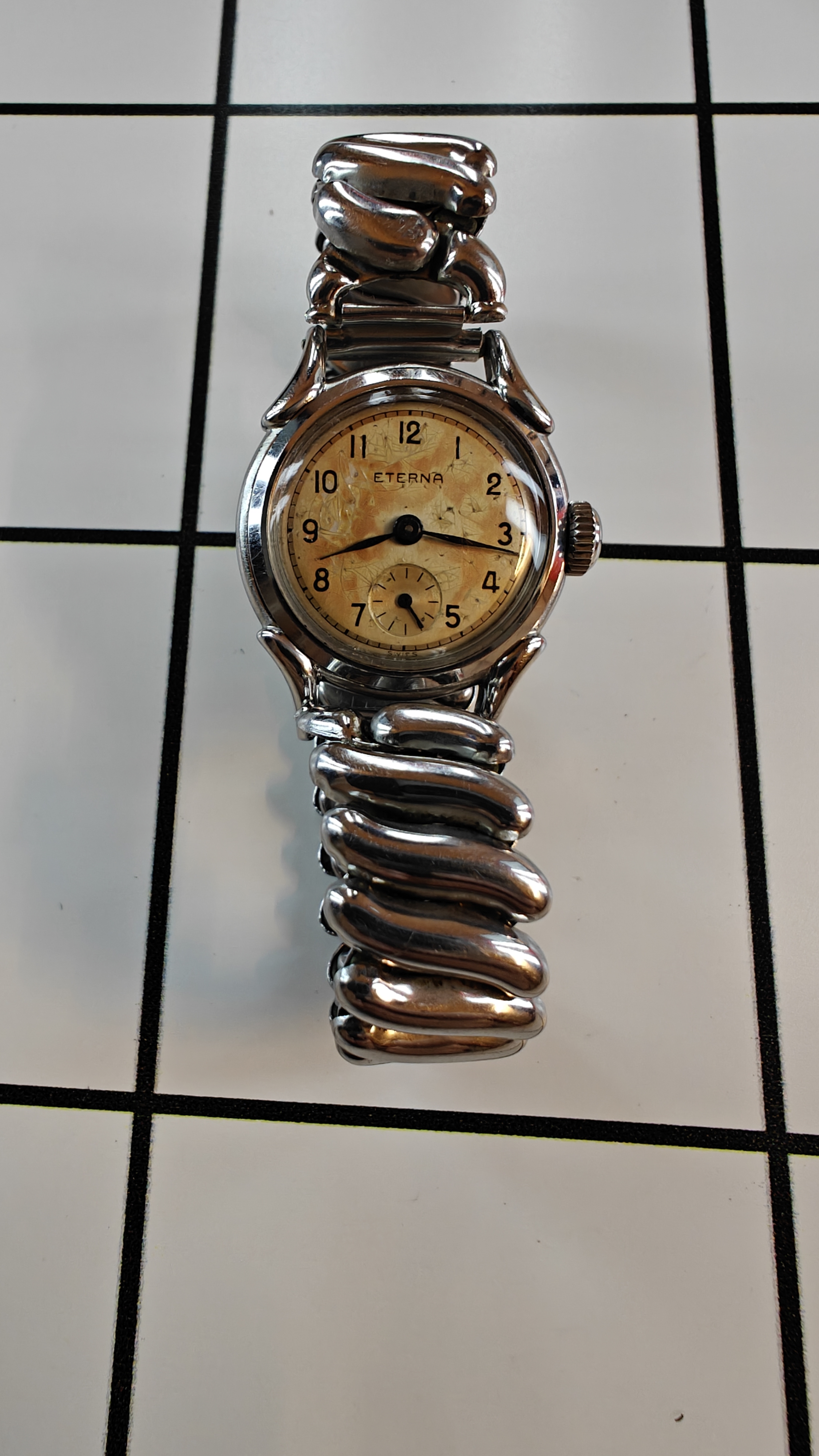 Vintage Eterna ‘BREVET’ 102L movement Watch from the 1940s