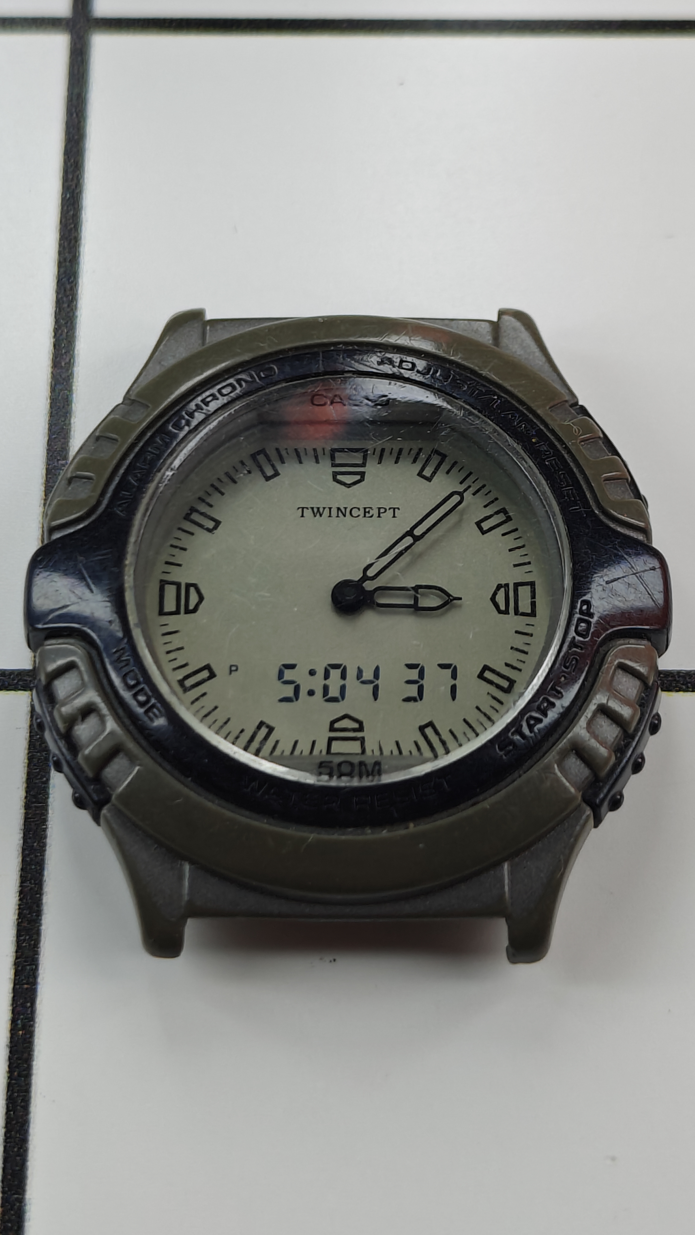 Vintage Casio TWINCEPT Digi-Ani (AWX-10) Watch from the 1990s