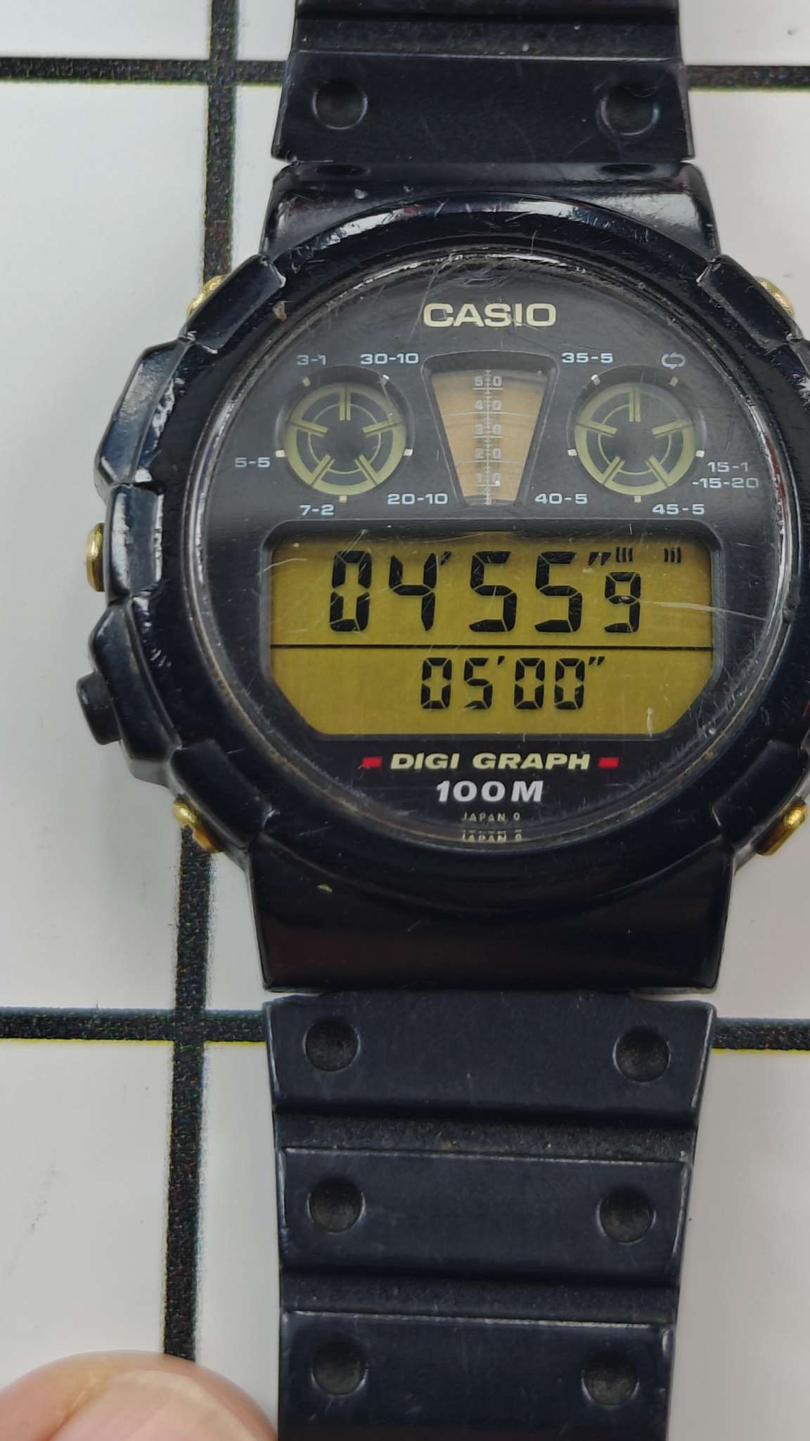 Vintage Casio DGW-30 Digi-Graph Watch from the 1990s