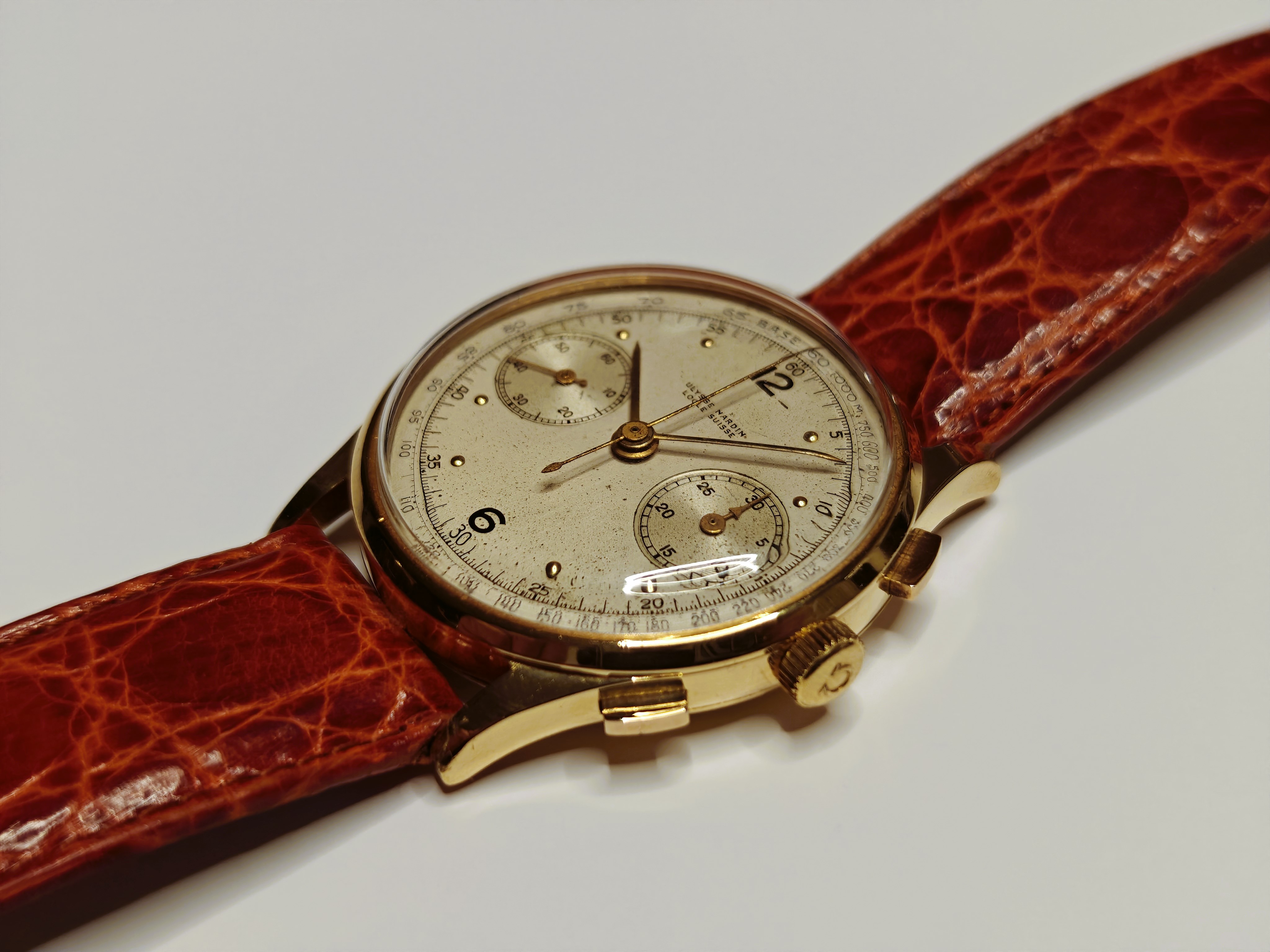 Ulysse Nardin 18k Solid Gold JUMBO Chronograph Locle Suisse - Rare