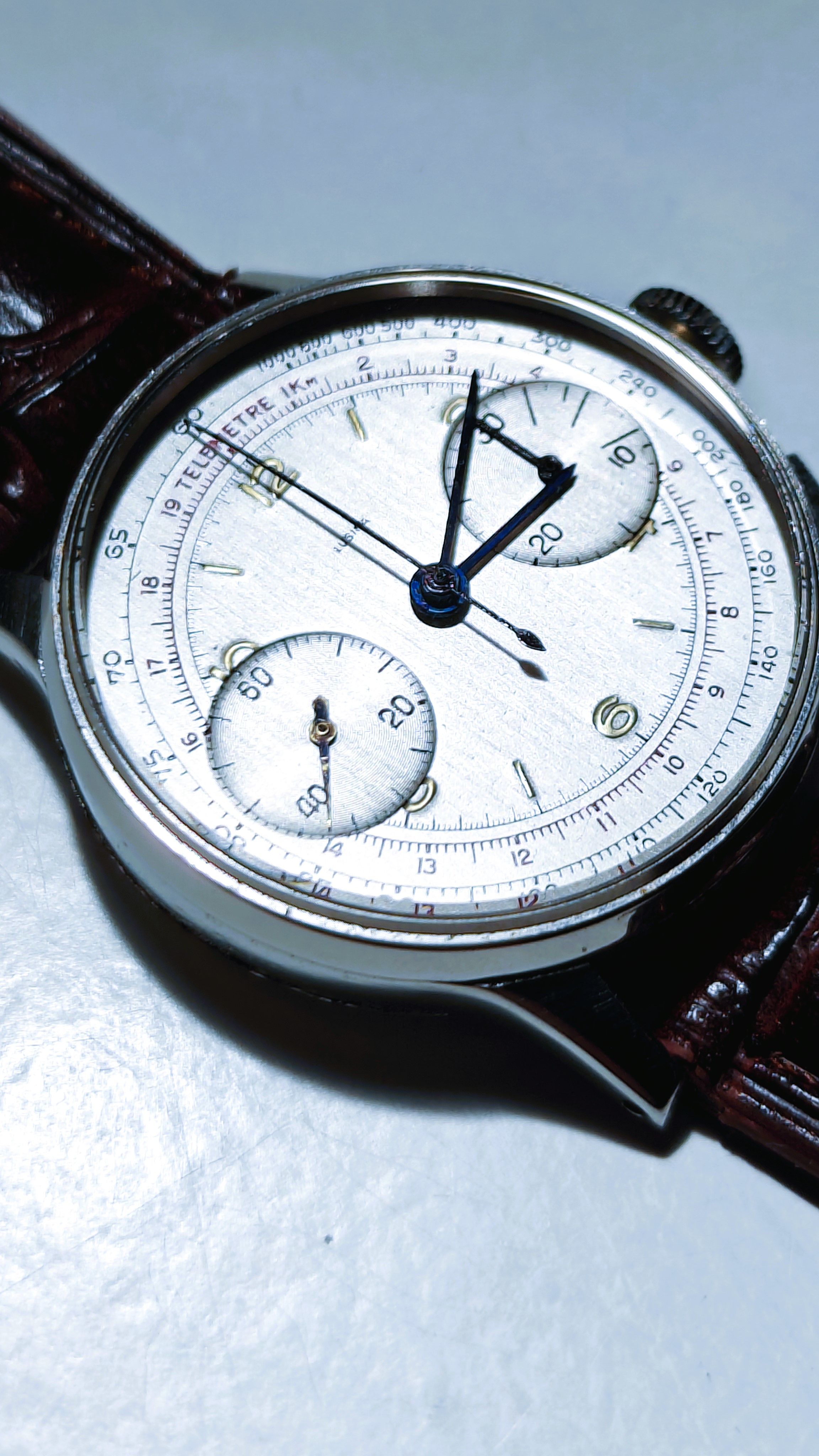  Rare Lusina Chronograph Valjoux 23 - Completely Original