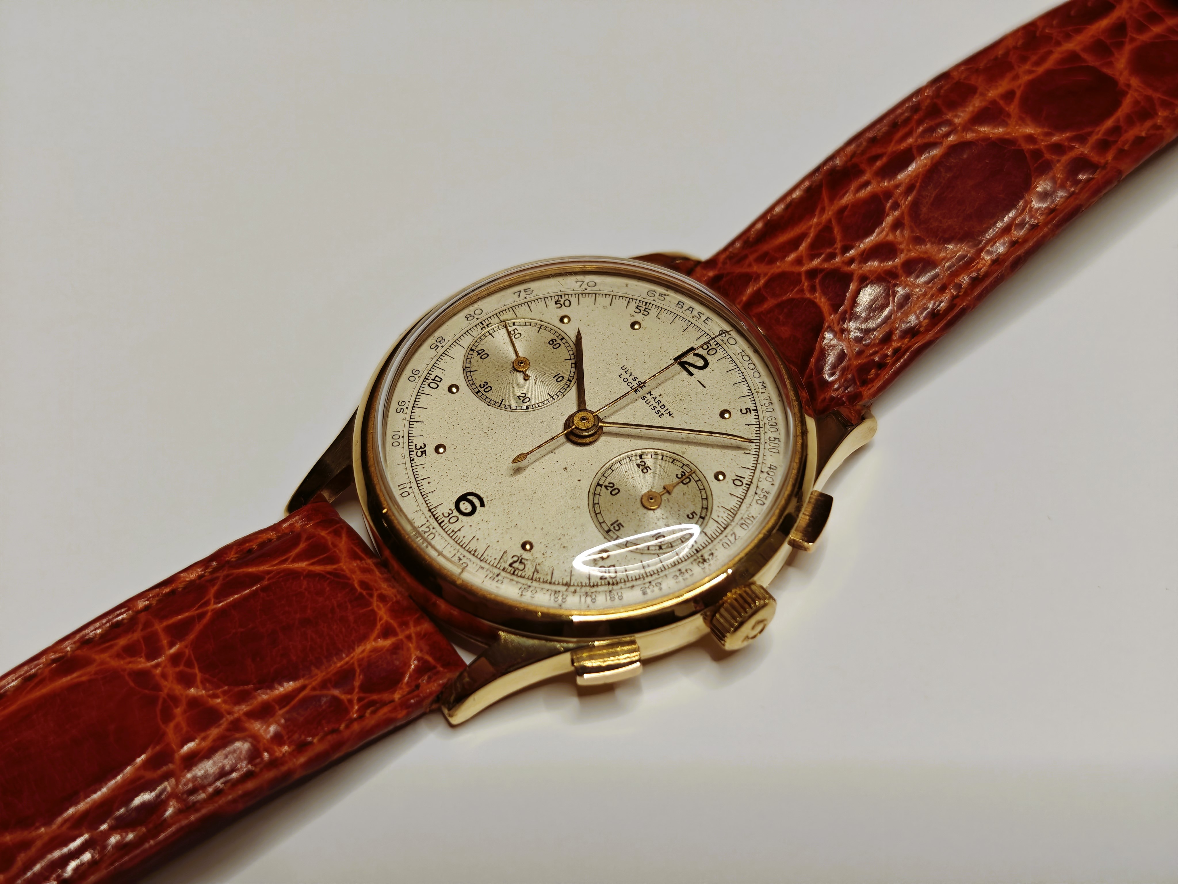 Ulysse Nardin 18k Solid Gold JUMBO Chronograph Locle Suisse - Rare