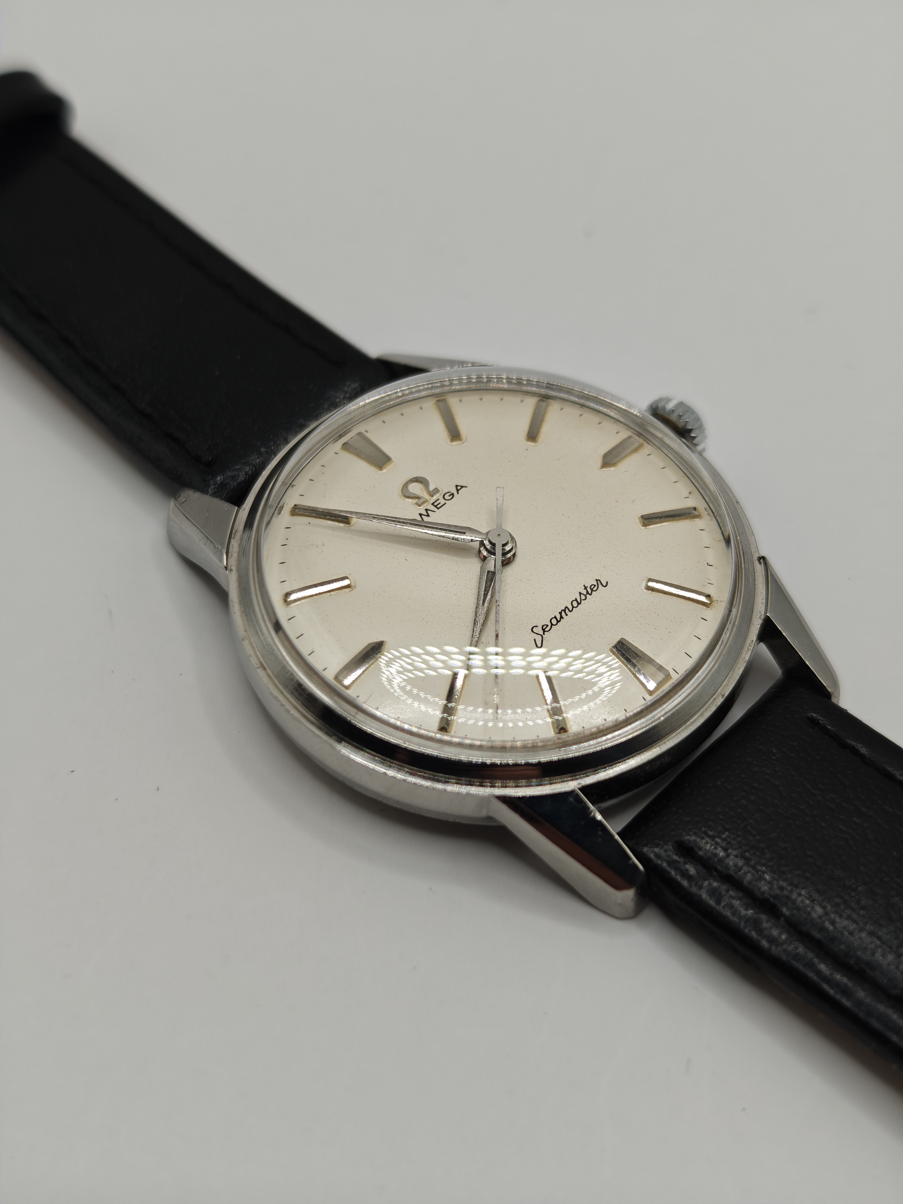 Vintage 1950’s Omega Seamaster 14390-3SC – Serviced and great condition