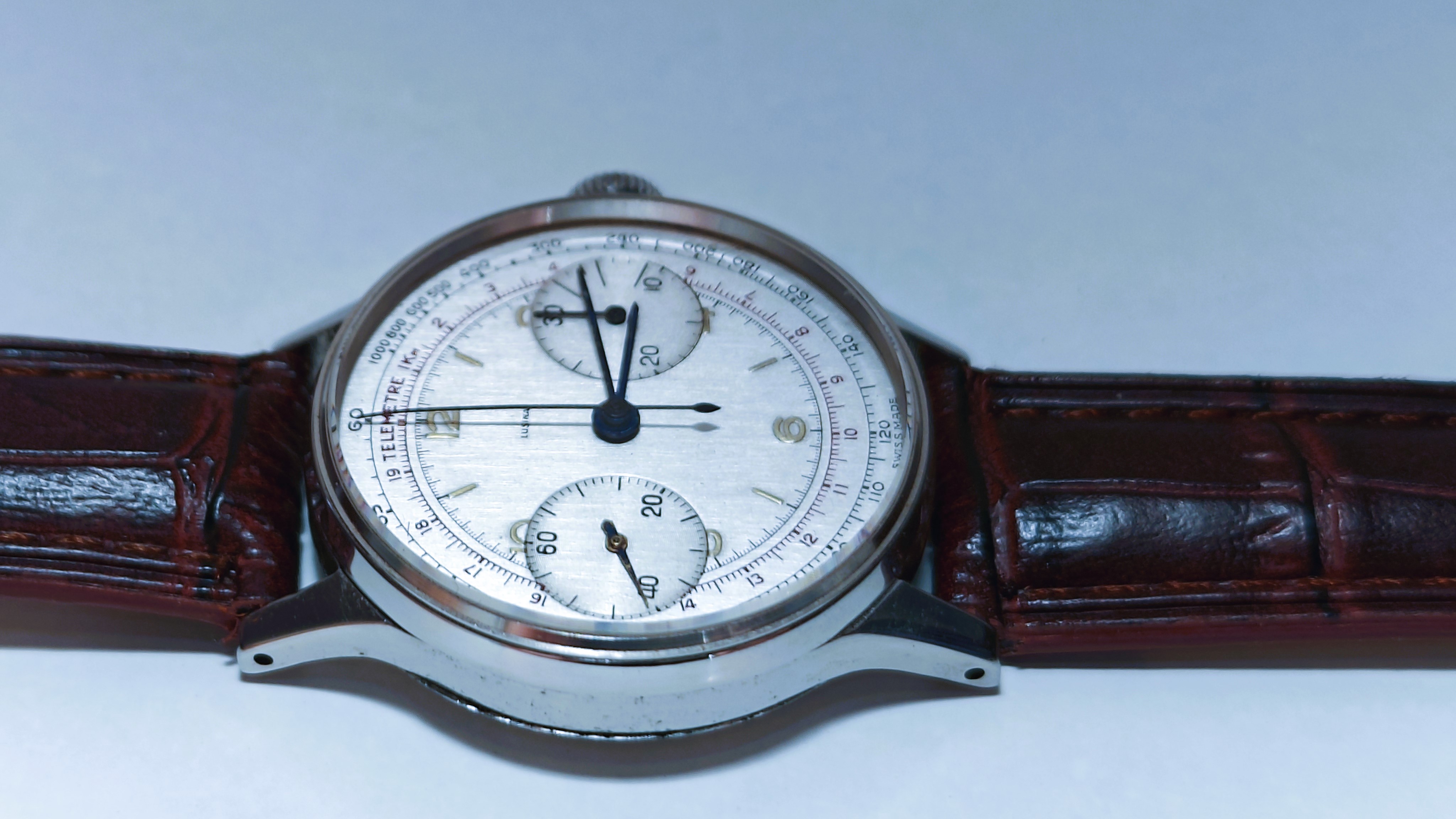  Rare Lusina Chronograph Valjoux 23 - Completely Original