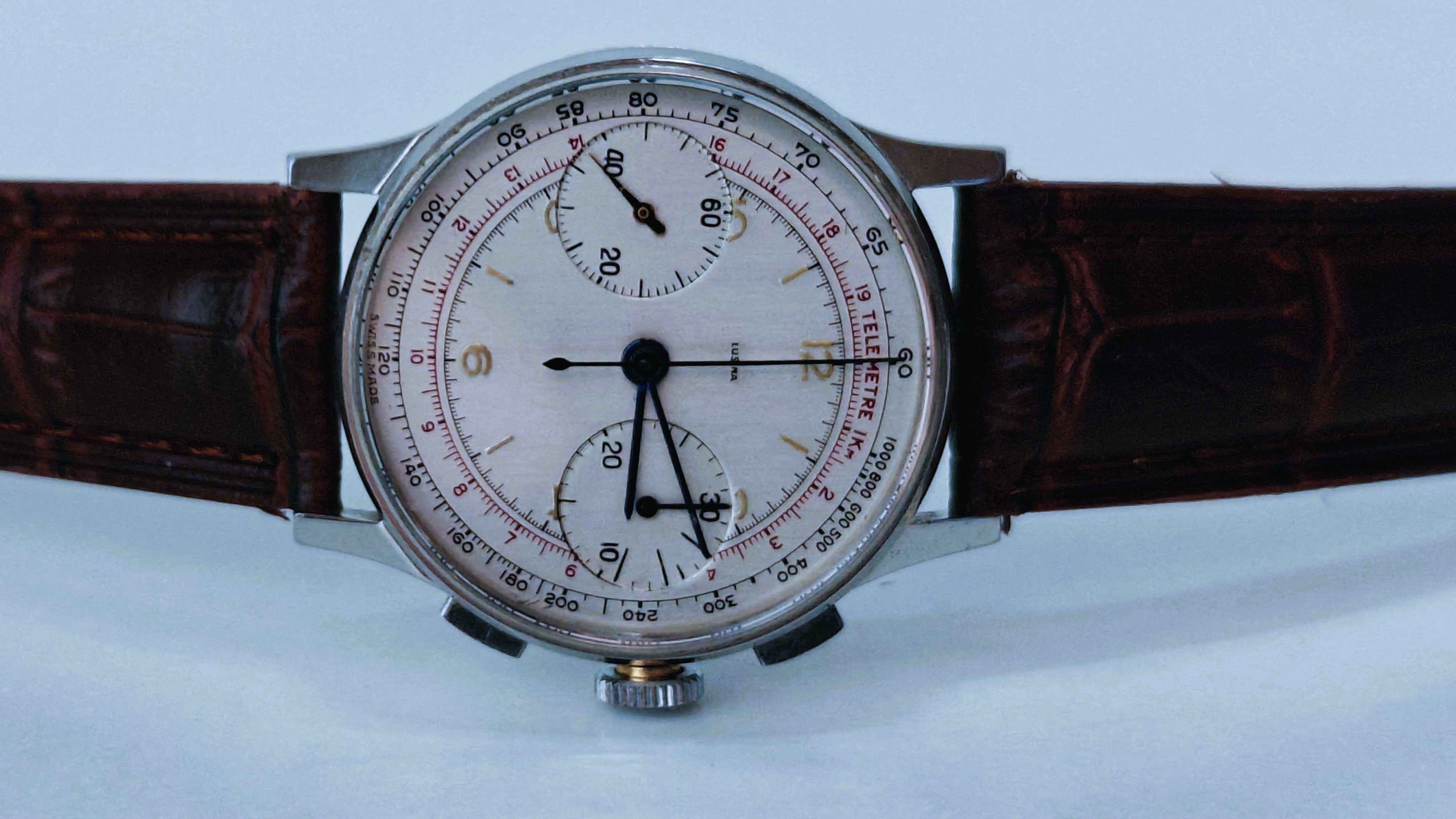 Rare Lusina Chronograph Valjoux 23 - Completely Original
