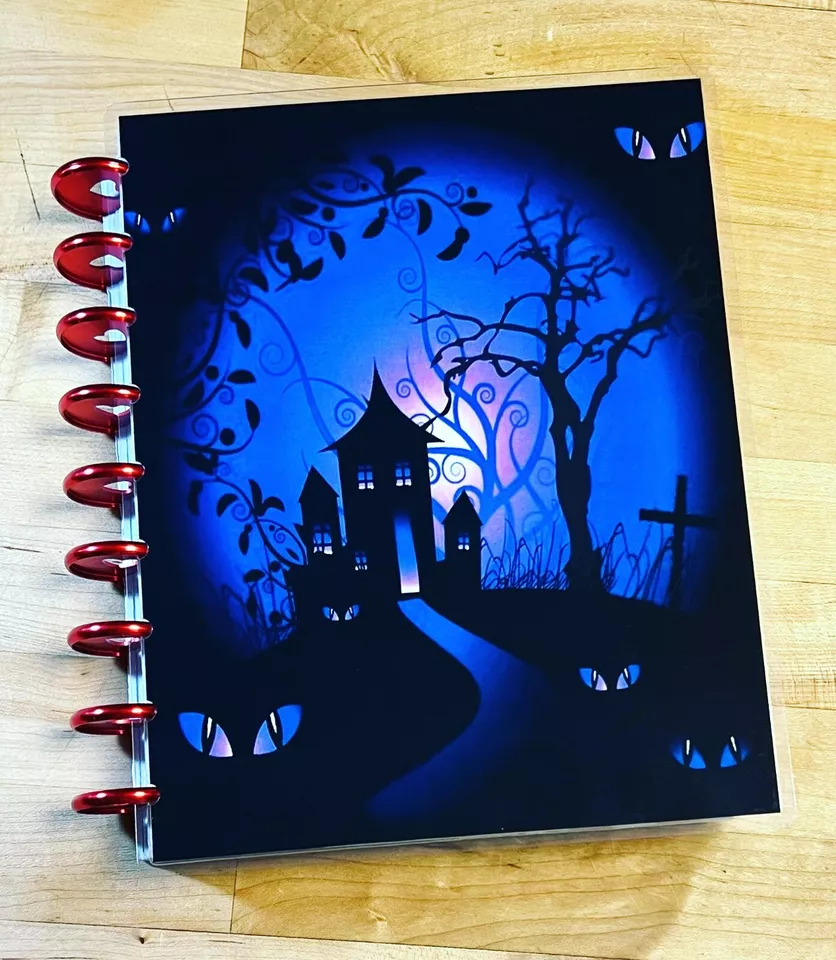 HALLOWEEN Haunted House