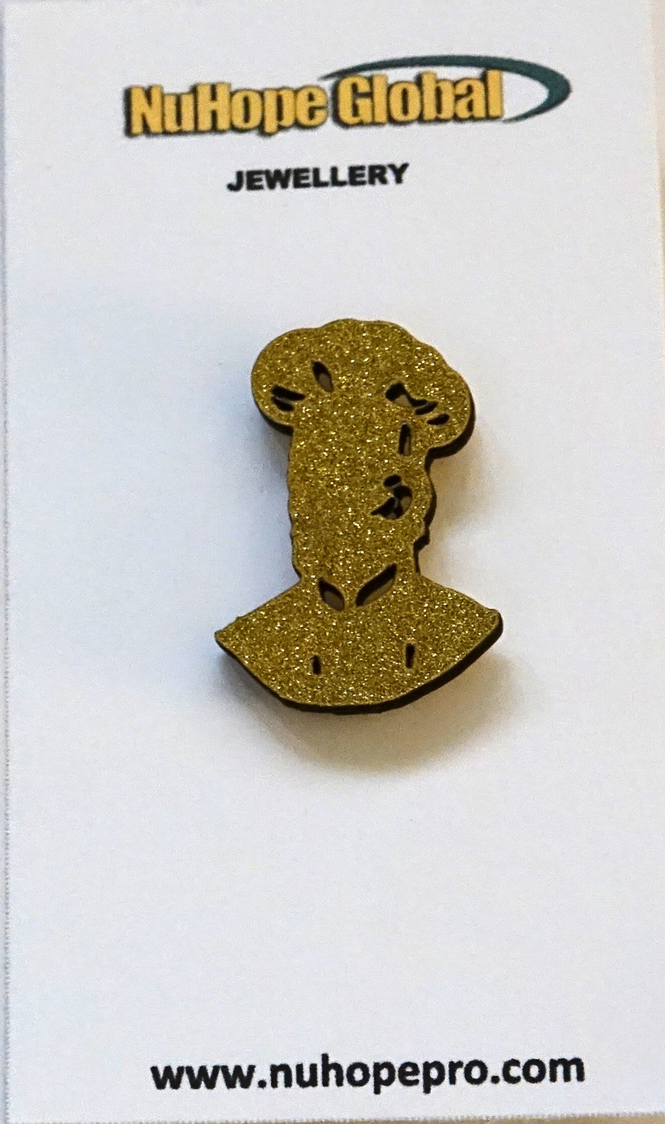 BROOCH / LAPEL PINS
