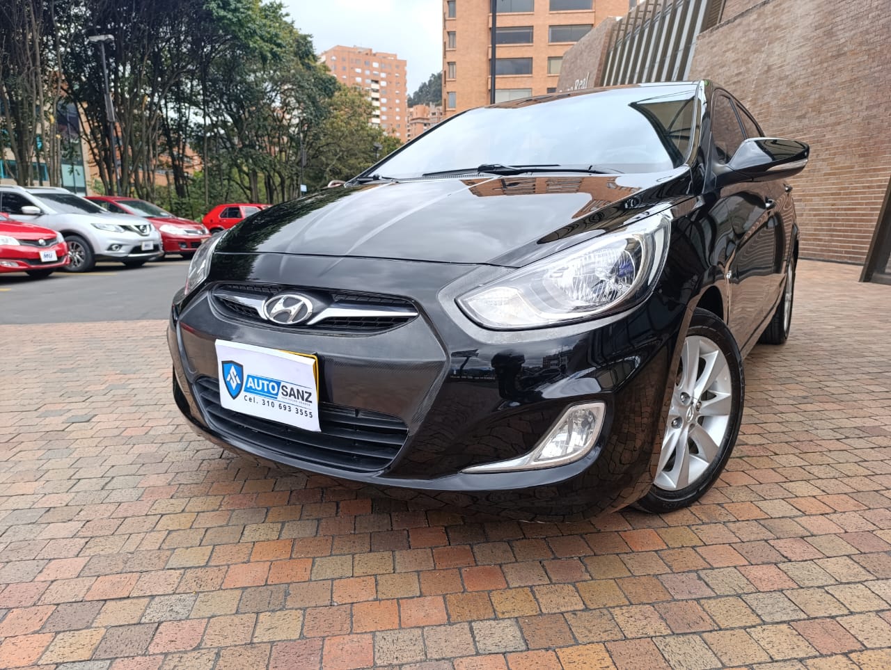 Hyundai Accent i25
