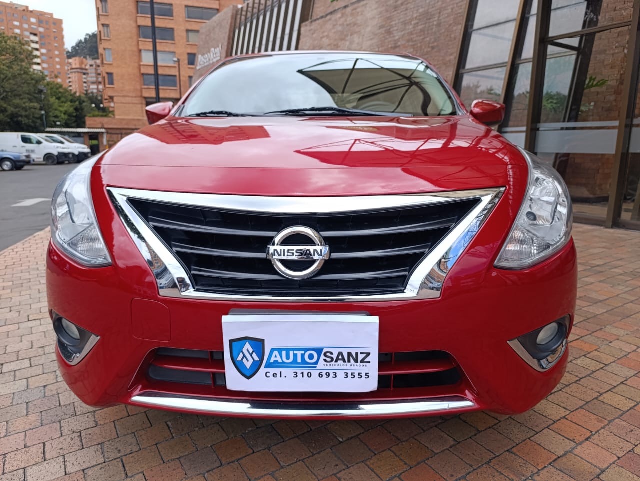 Nissan Versa Advance