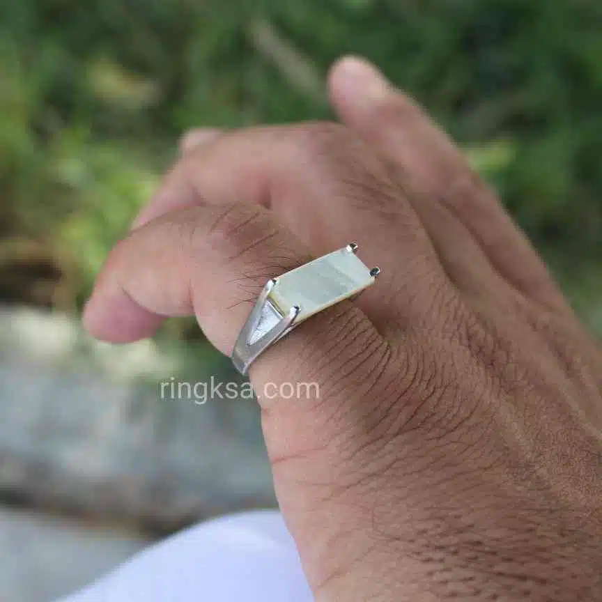 خاتم رجال فضة فص صغير مستطيل 