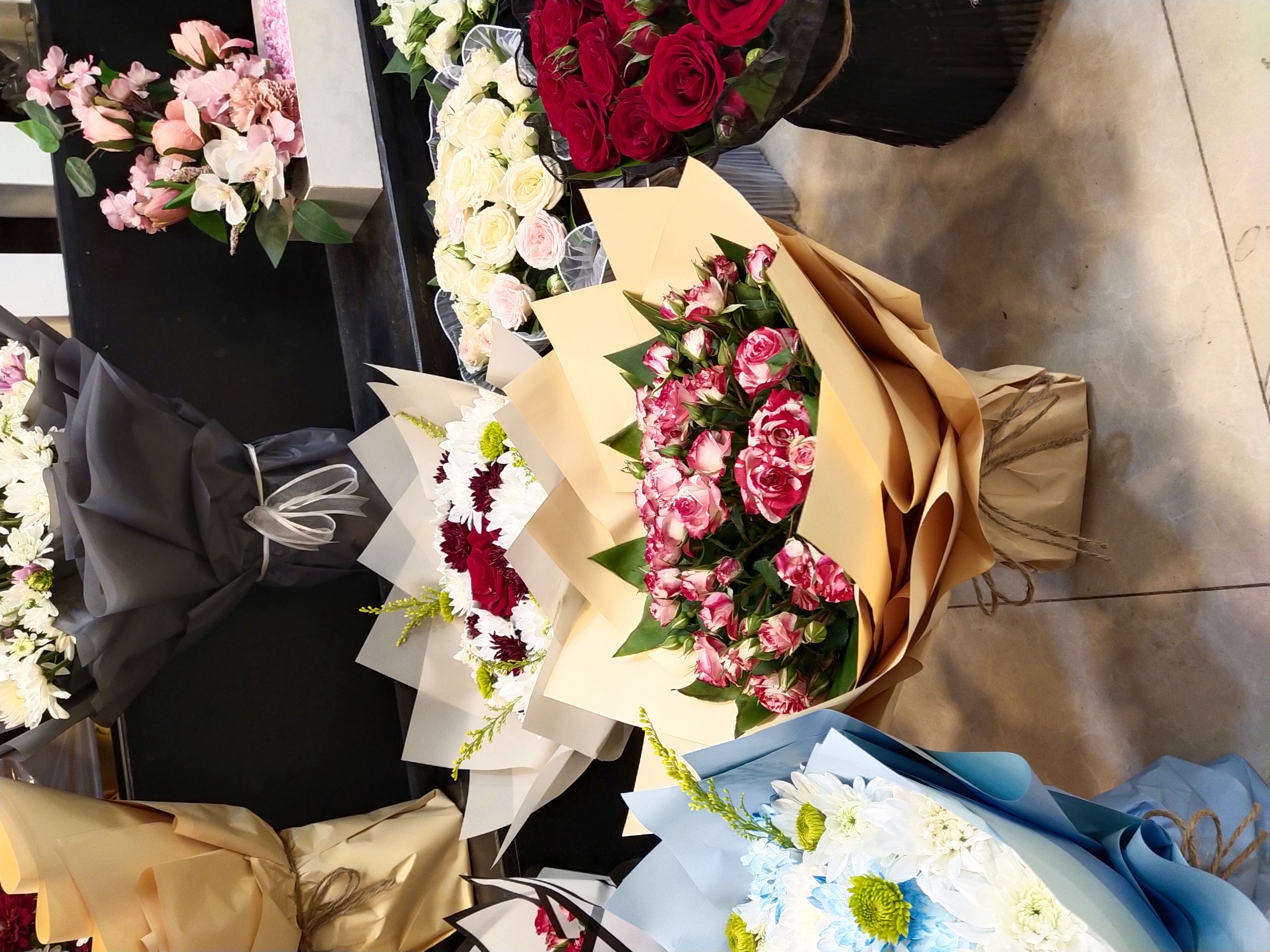باقة ورد طبيعي جوري وردي 
