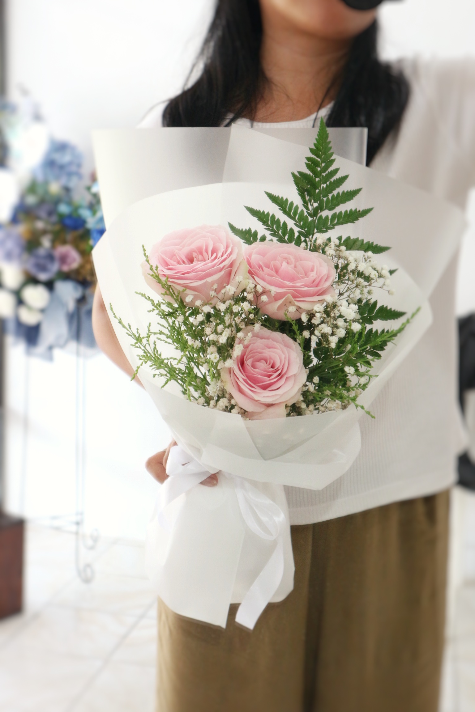 TRIPLE ROSES S (FRESH)