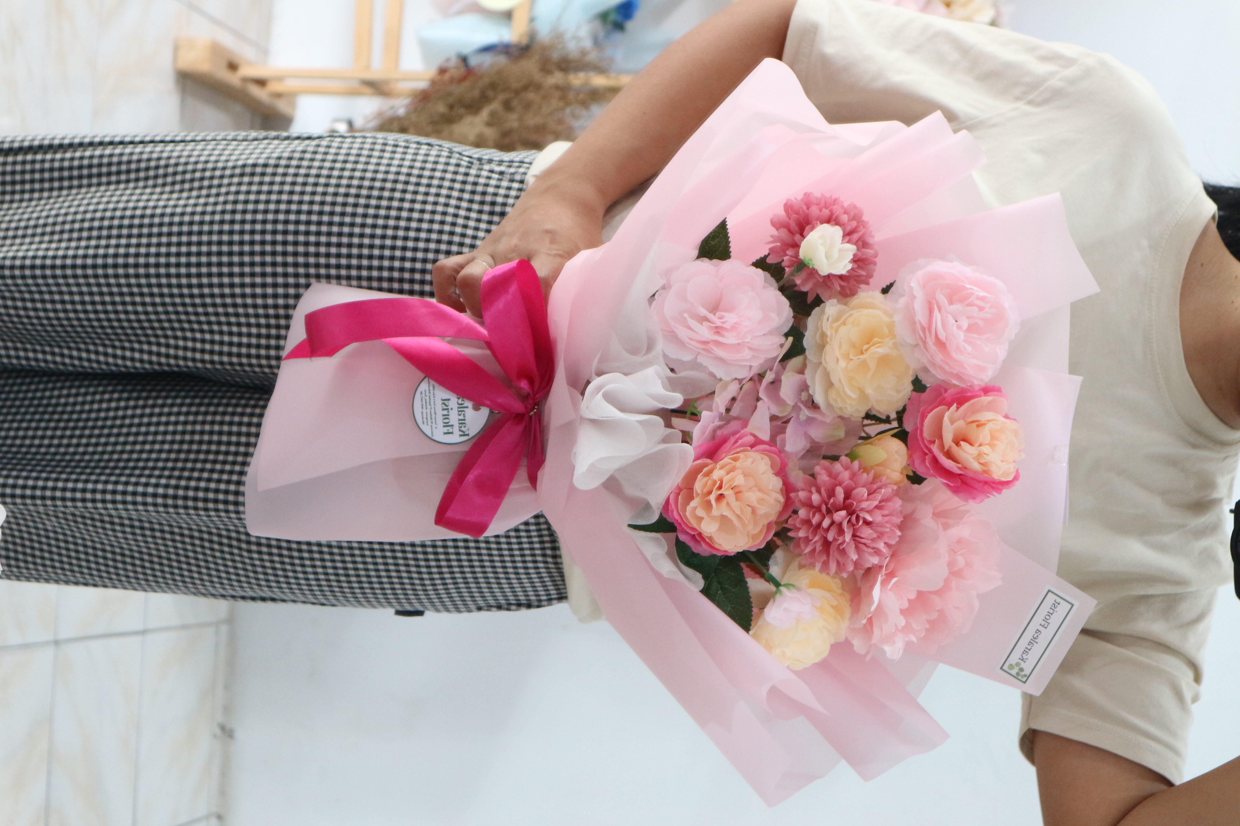 Lovely Bouquet Artificial M