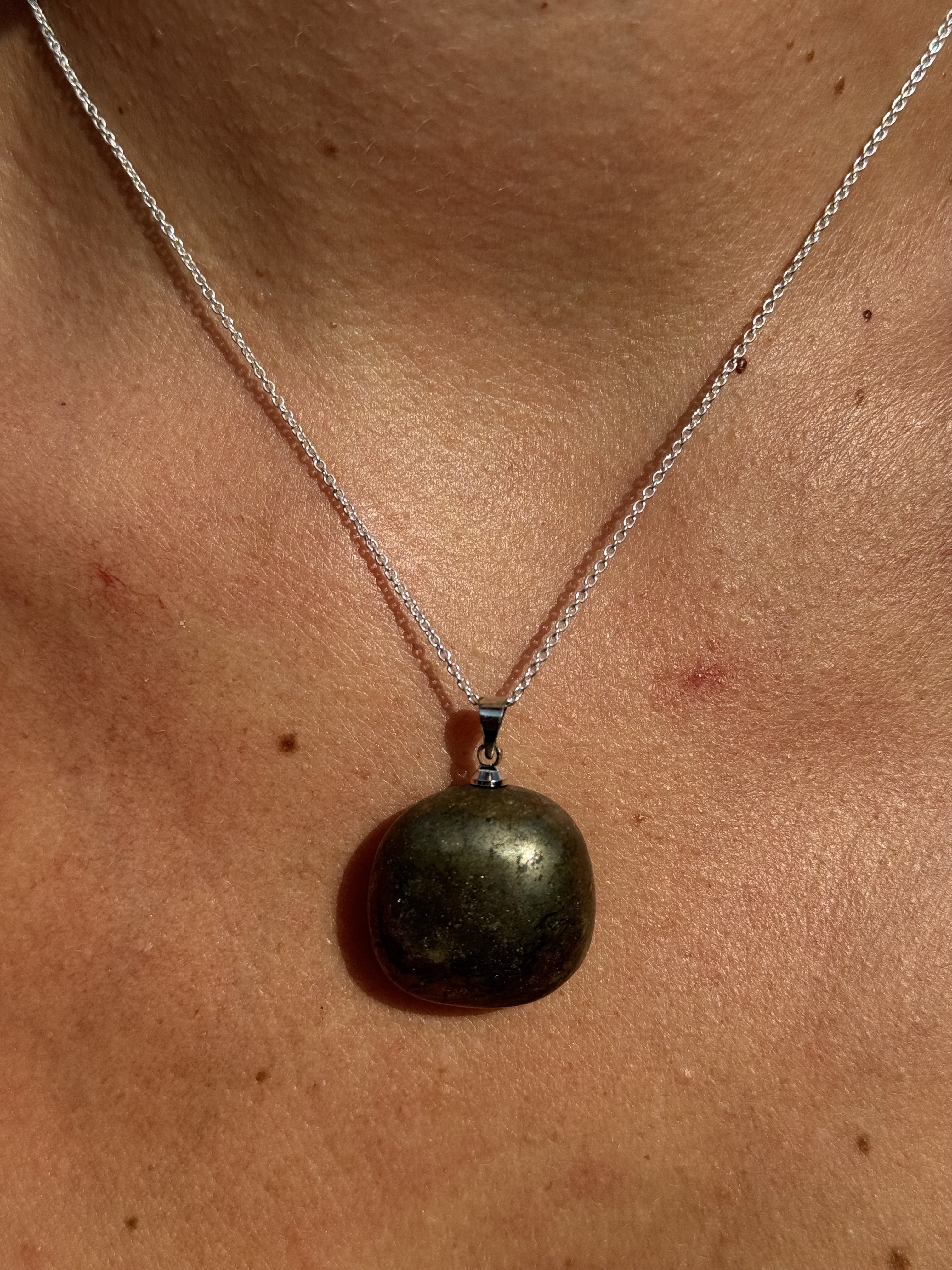 Collier pendentif Pyrite 