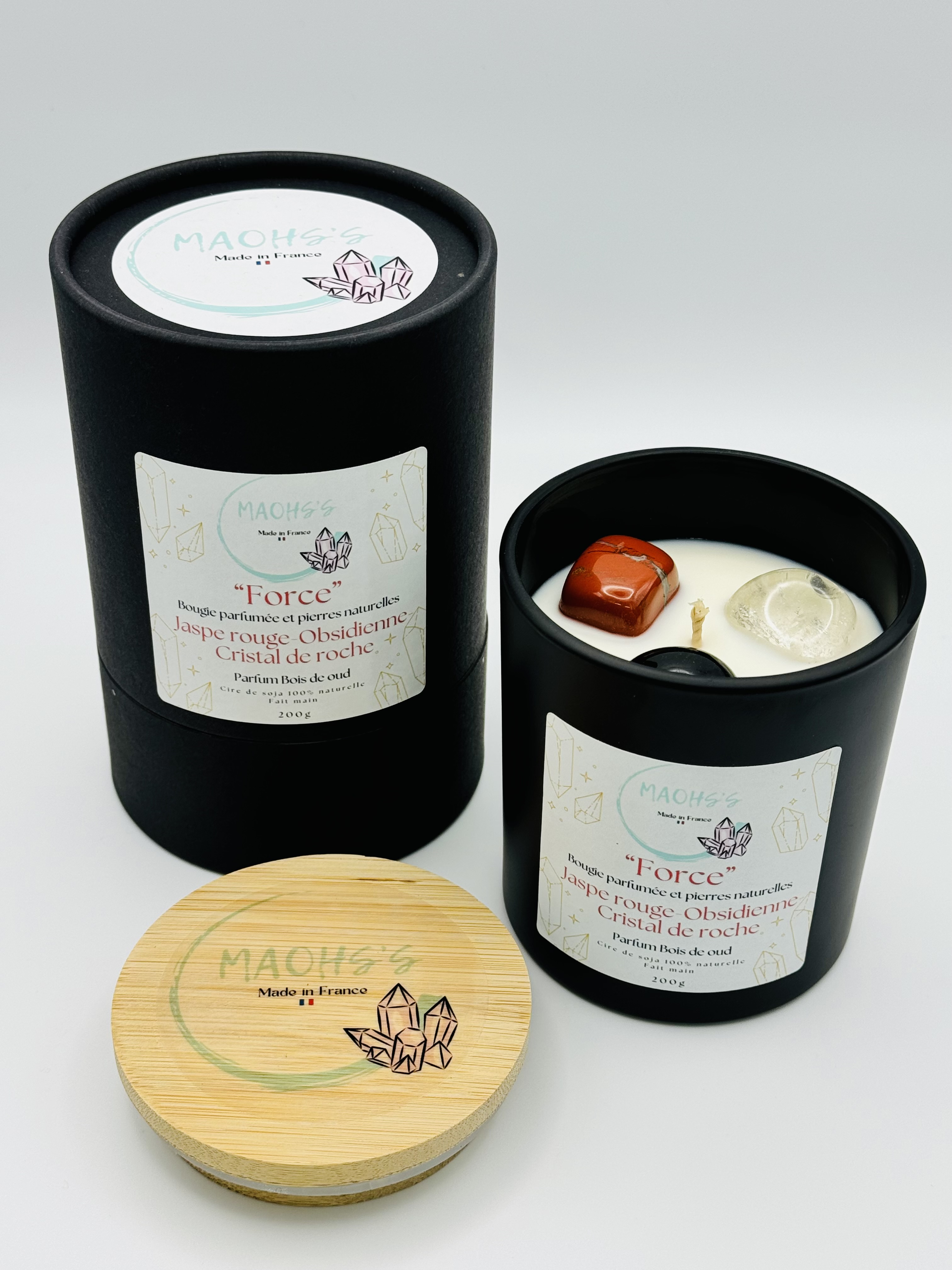 Bougie « Force » Obsidienne noire - Jaspe rouge et Cristal de roche  - senteur Bois de oud 