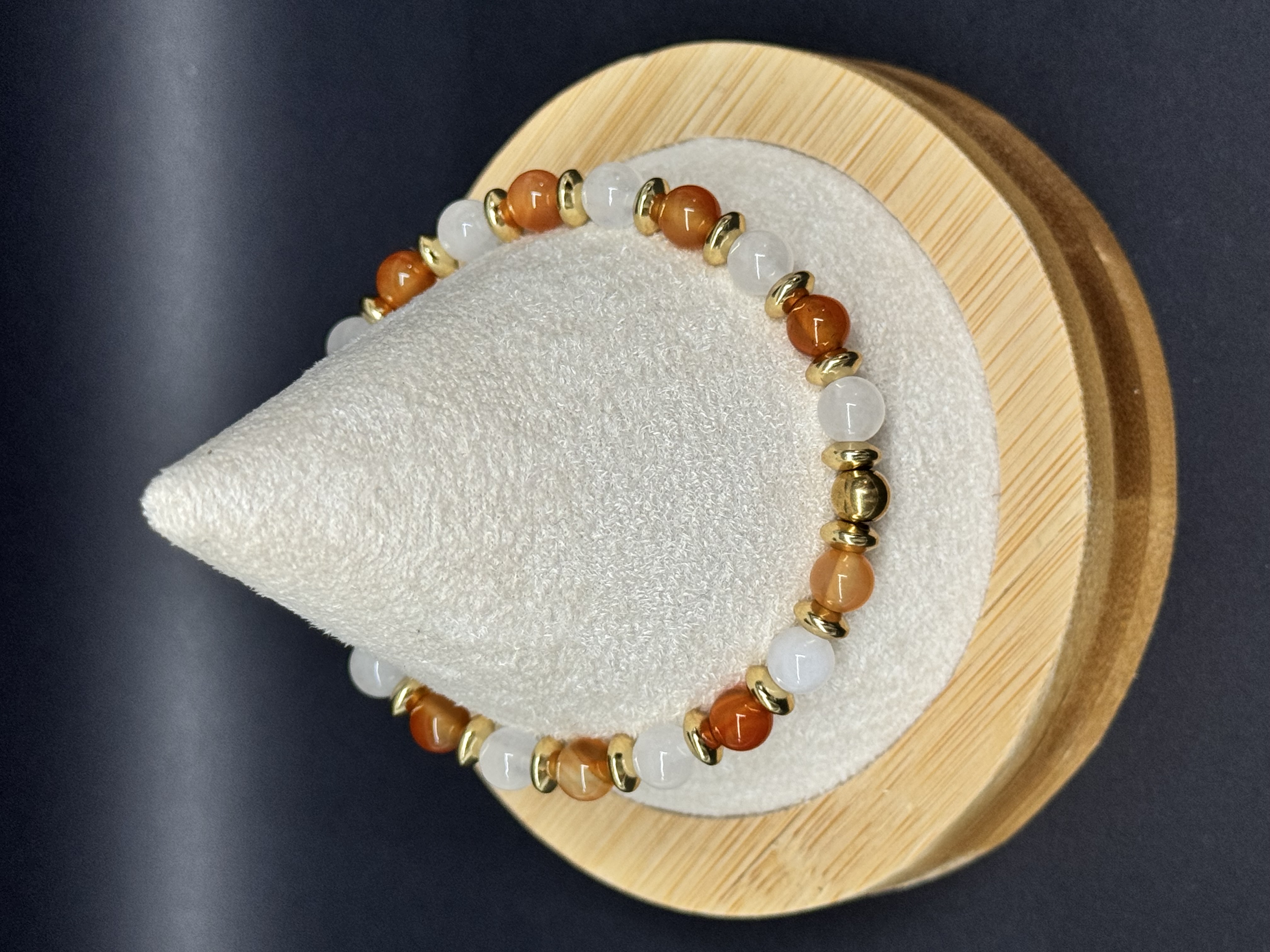 Bracelet Jade blanc et Cornaline 6 mm pierres naturelles 