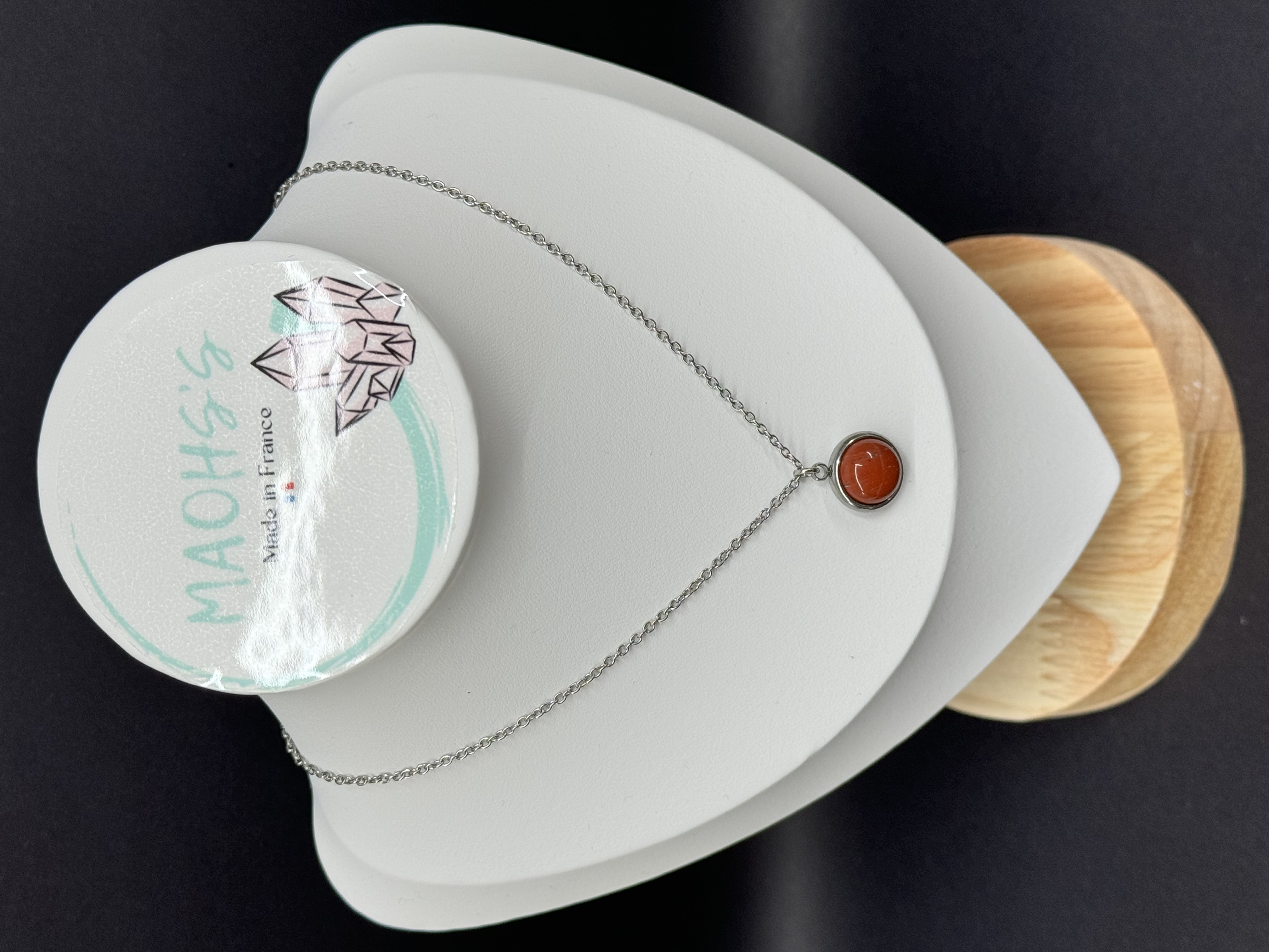 Collier pendentif Jaspe rouge