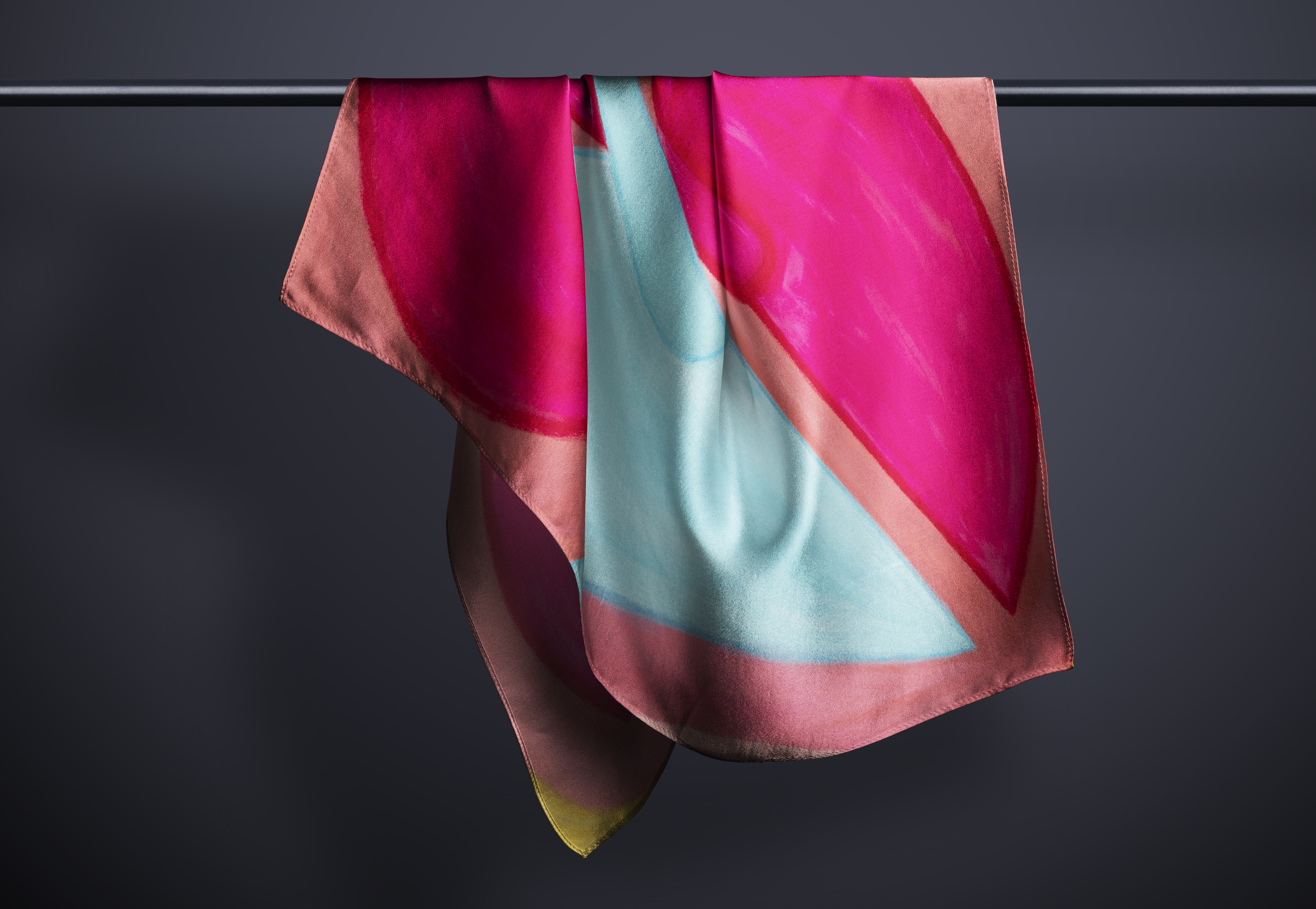 Carré de soie Coeur 90x90cm