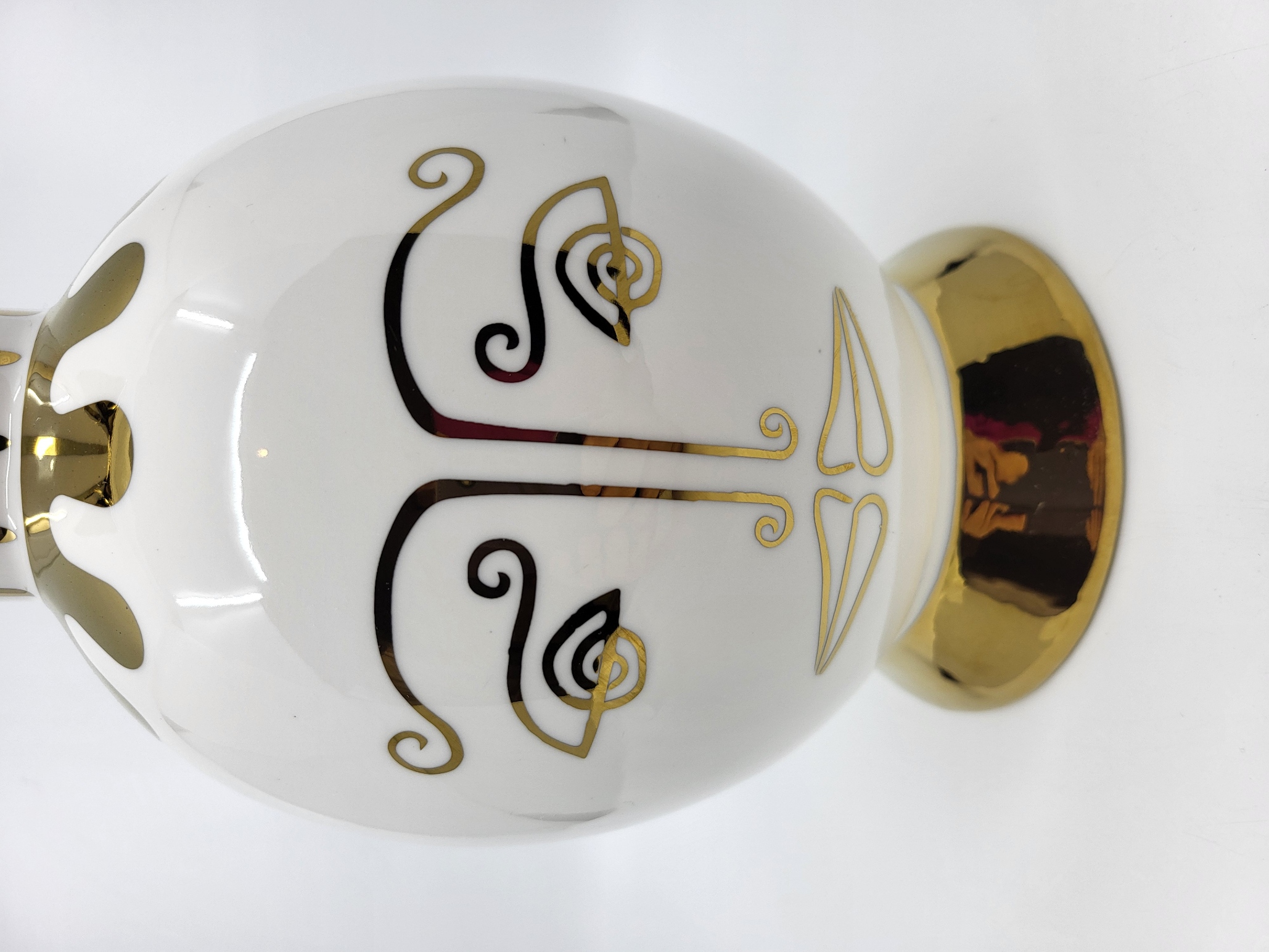 Carafe Vincent Darré X Monoprix en céramique Blanche et Doré Francaise Noel 2024