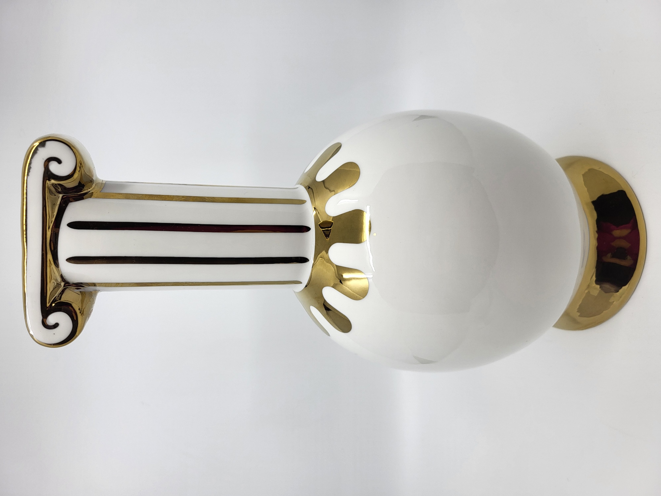 Carafe Vincent Darré X Monoprix en céramique Blanche et Doré Francaise Noel 2024