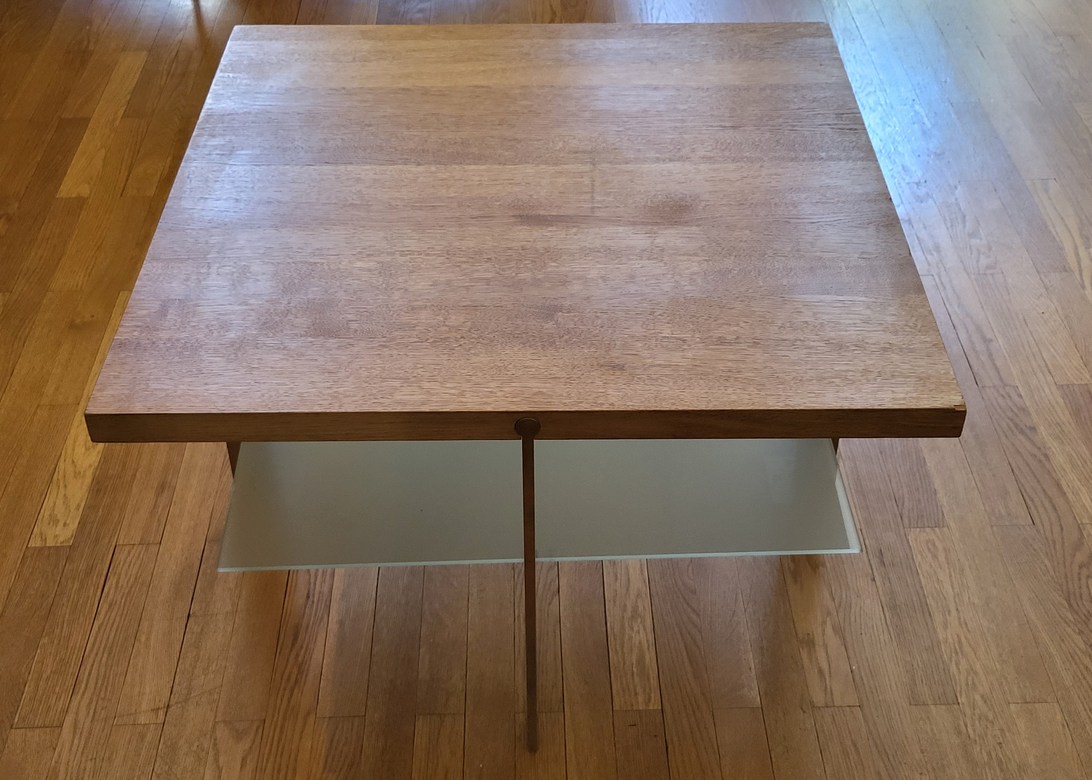 Table basse Aksel Kjersgaard Naver collection modèle Link  en chêne massif  Danemark